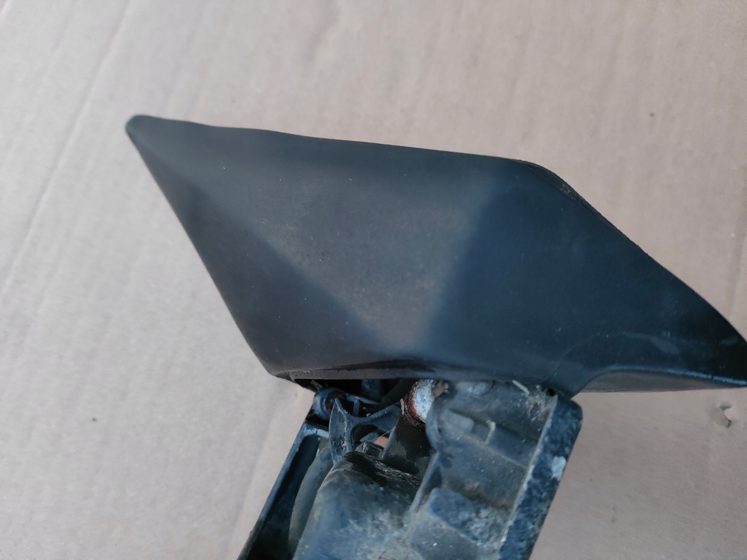 mirror left driver´s exterior manually MERCEDES W124
