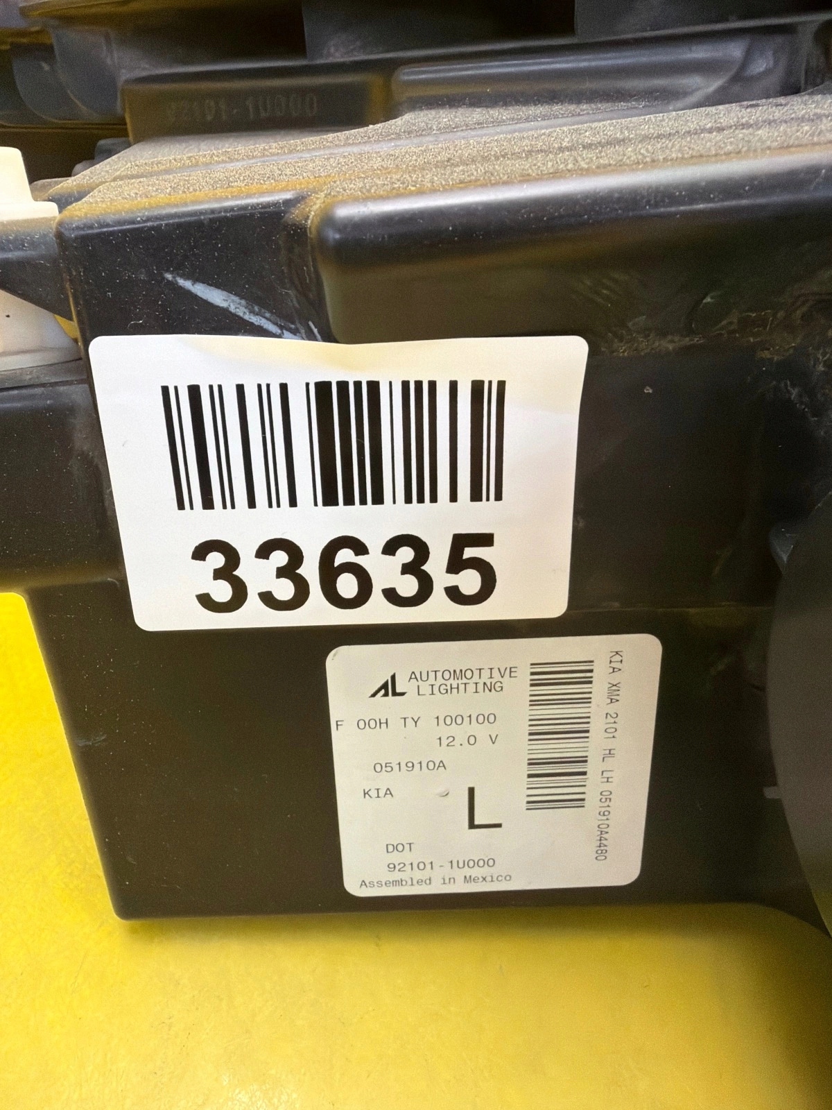 light left front Kia Sorento II 09- 92101-1U000