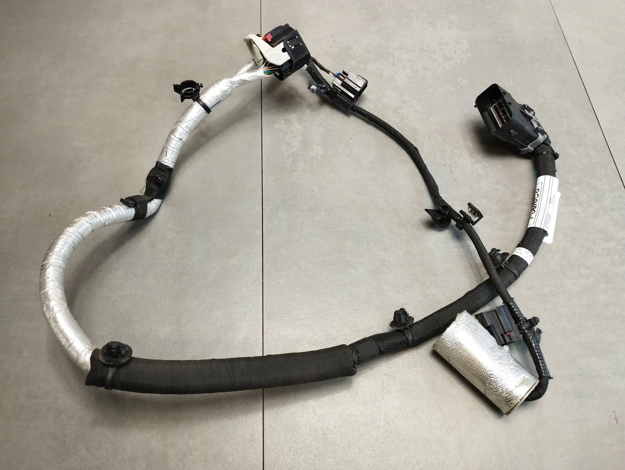 Volkswagen Amarok II bundle wiring MB3T7C078BFD