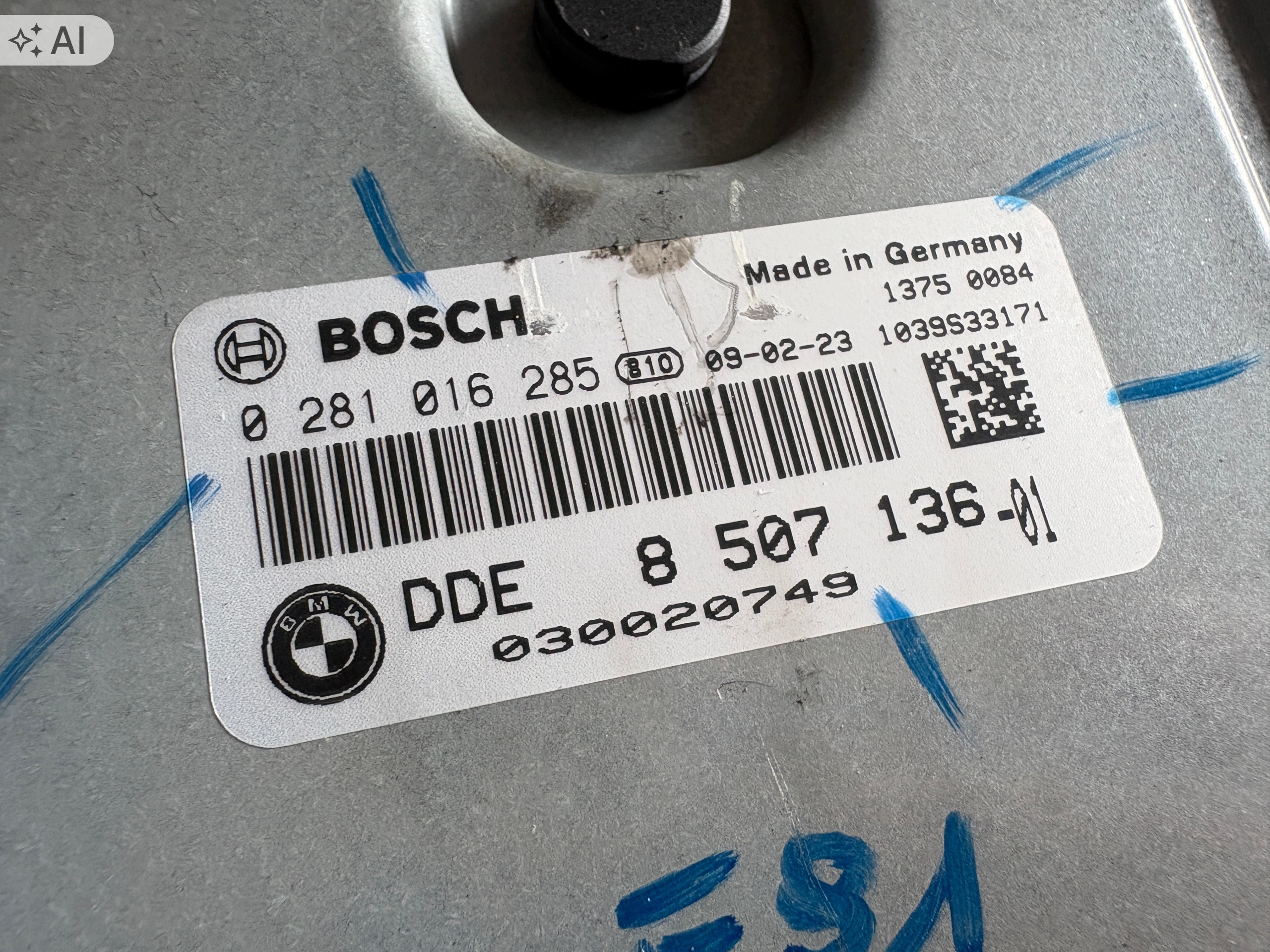 BMW E91 computer control unit of the engine 0281016285 8507136