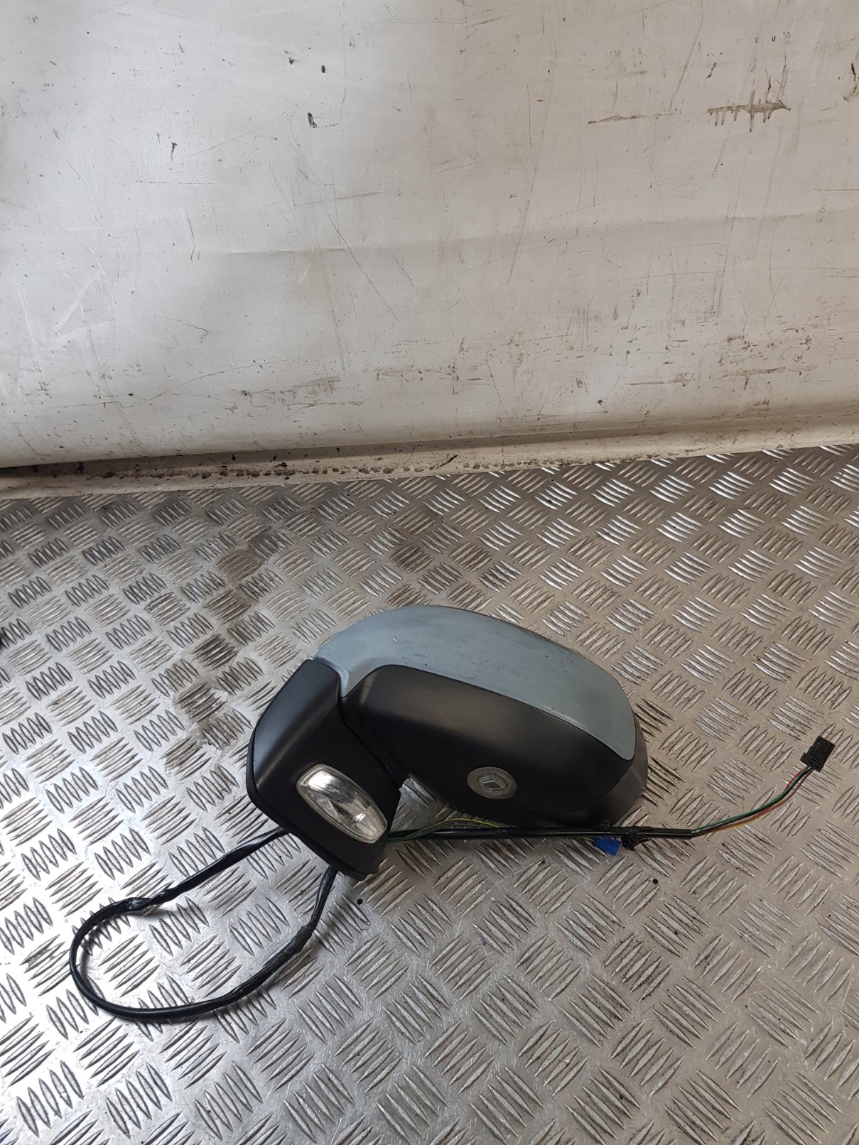 mirror left 8PIN ( 5+3 ) CITROEN C4 and PICASSO 08R- EUROPA