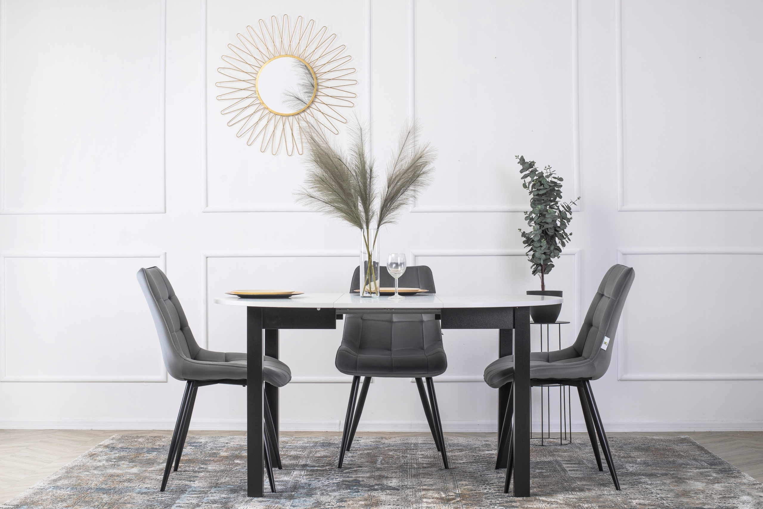 Zestaw Stół Z Krzesłami Rozkładany Biały Okrągły Do Salonu Stół Kuchenny Grubość blatu 1.8 cm