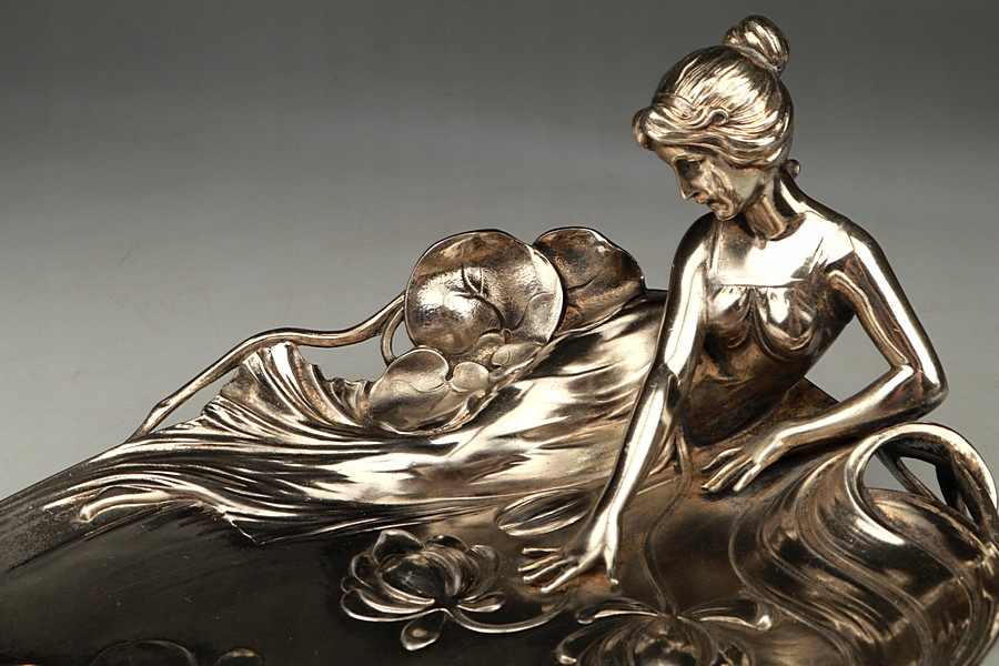 Патера в стиле модерн-WMF