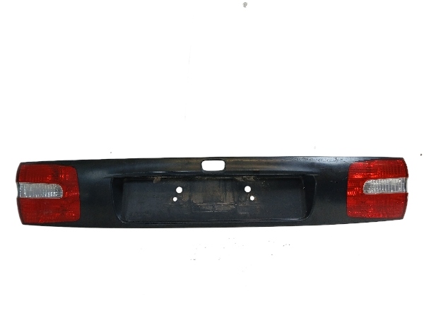 VOLVO V40 and cap bonnet boot