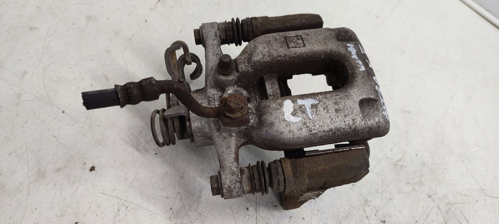 caliper rear part rear right Opel Astra K 1,4TB