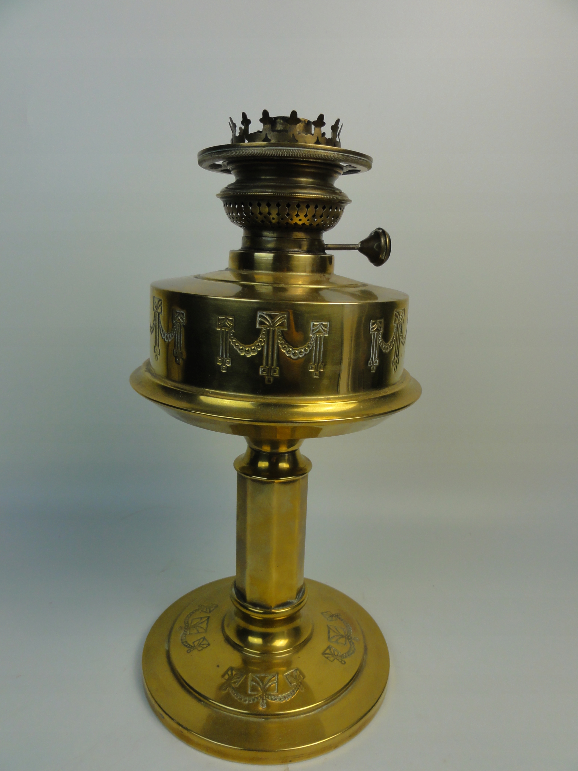 SECESYJNA PODSTAWA LAMPY NAFTOWEJ MOSIĄDZ