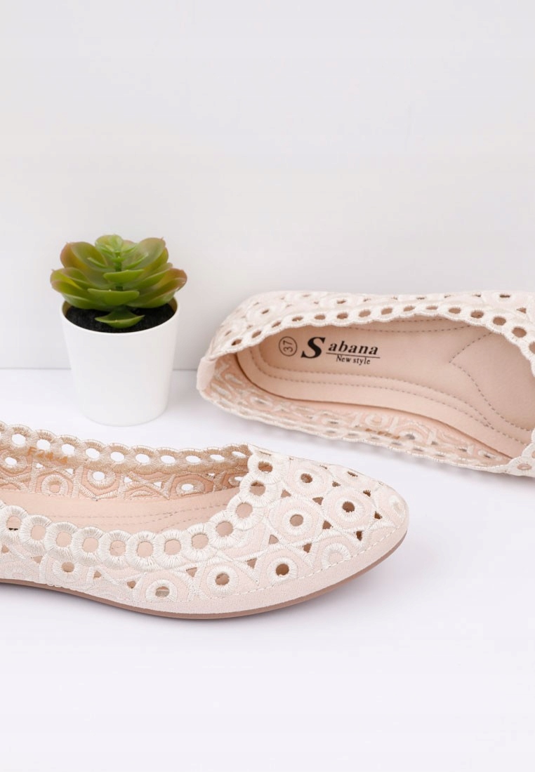 RÓŻOWE BALERINKI DAMSKE AŻUROWE BUTY PŁASKIE WKŁADKA EKOSKÓRA WYGODNE LEKKI Płeć kobieta
