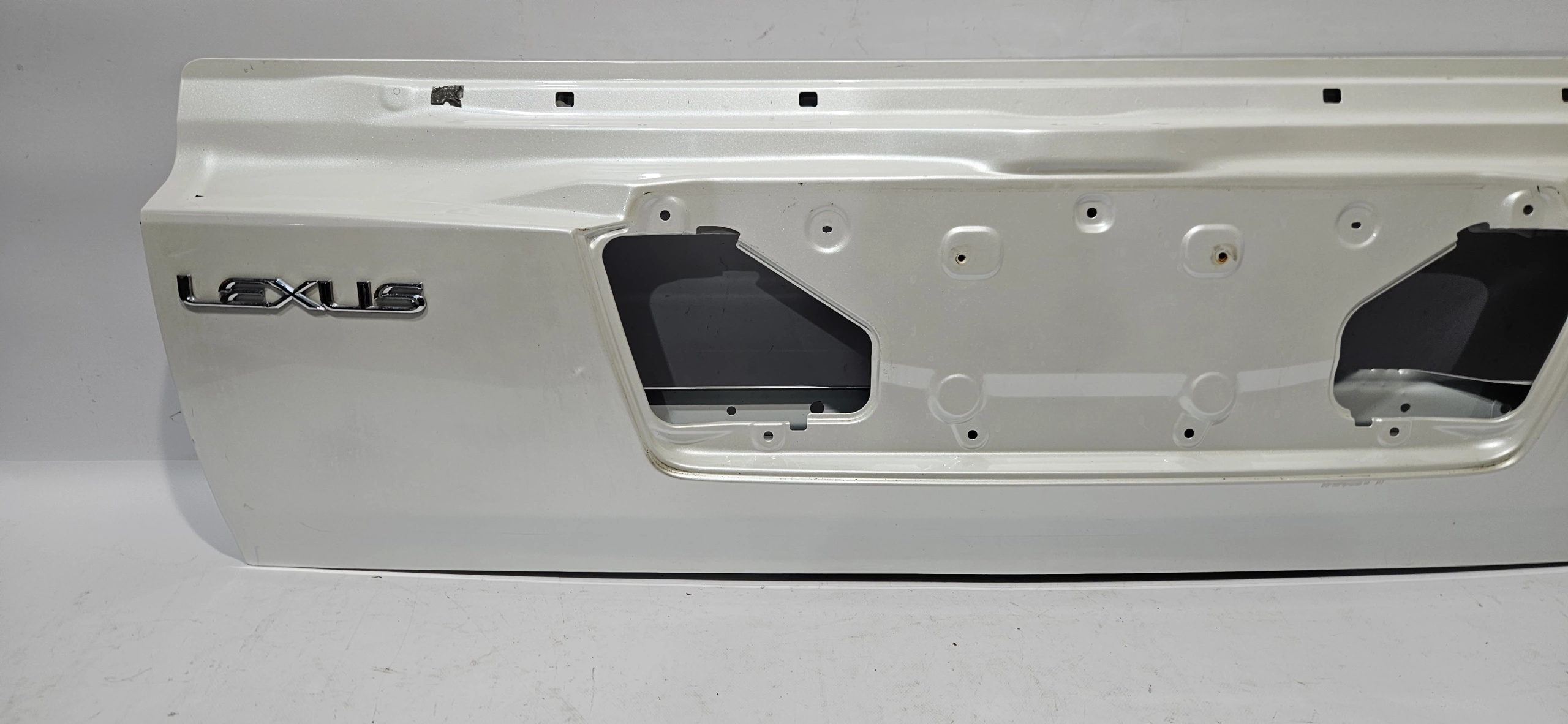 trunk door boot BURTA LEXUS LX 570 original