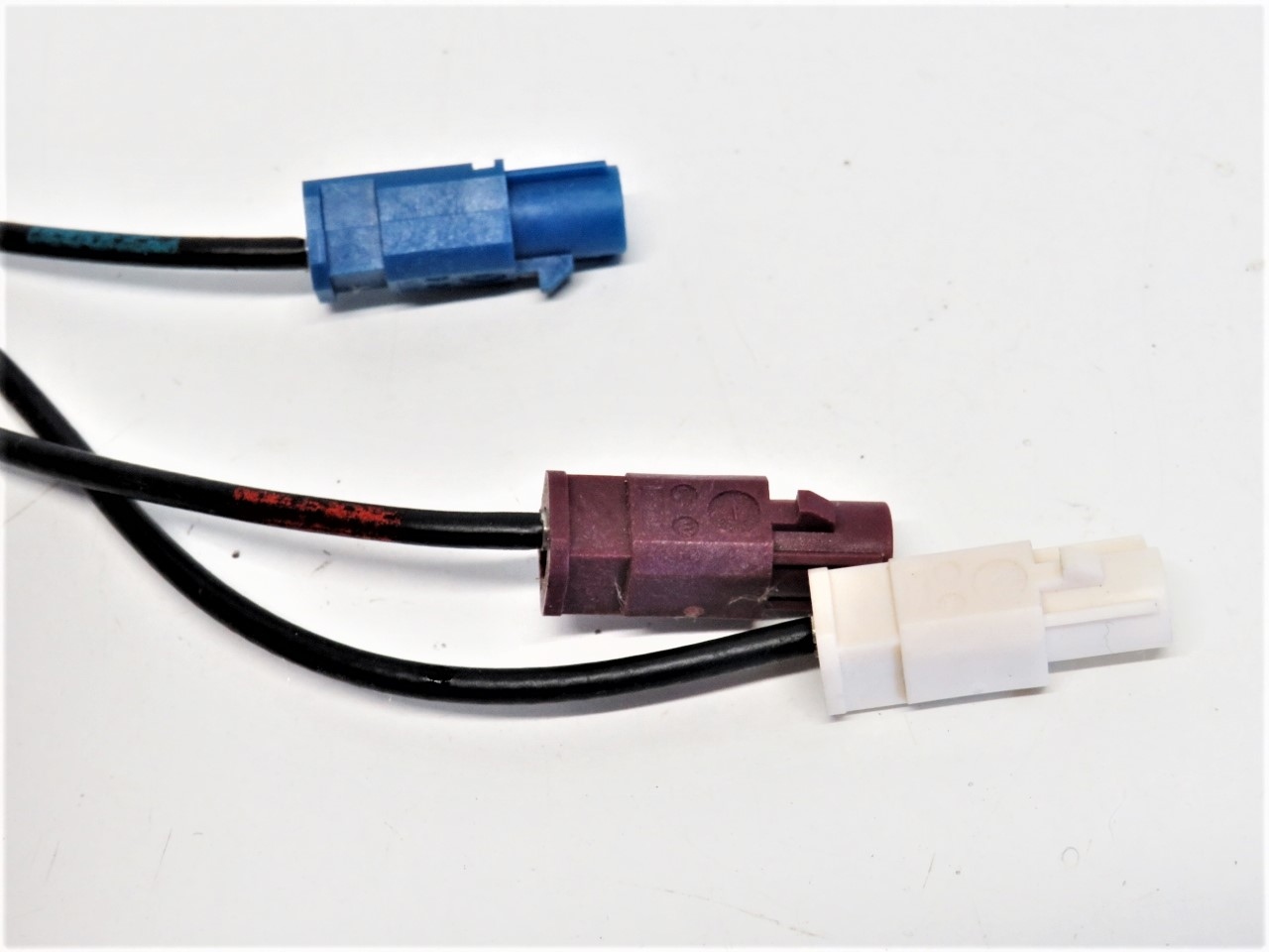 ANTENA RADIA NAWIGACJI SCENIC III 282160099R Model SCENIC