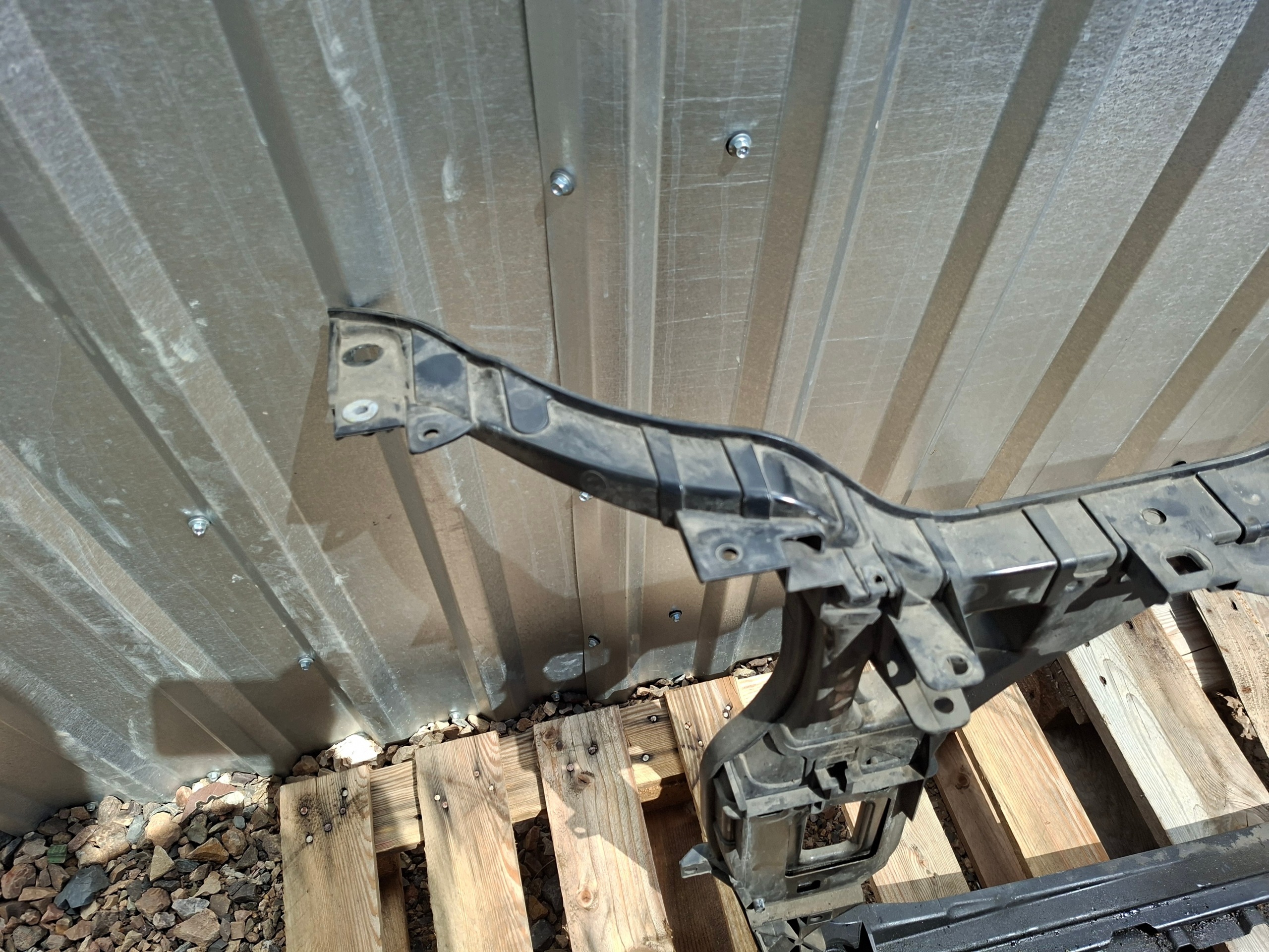Audi Q5 8R0 bar, wall front 8R0805594B