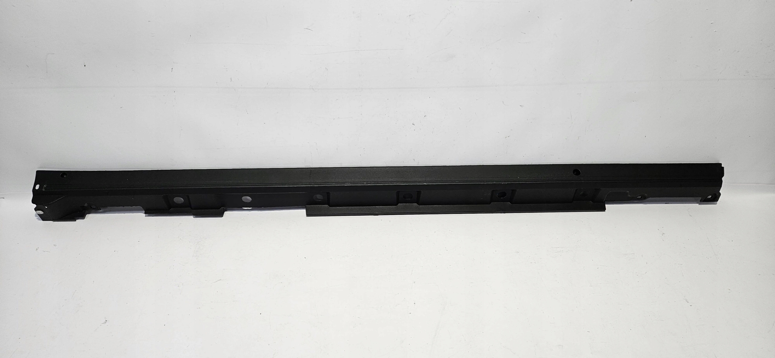 moulding threshold left TOYOTA HIGHLANDER IV 19- ORG