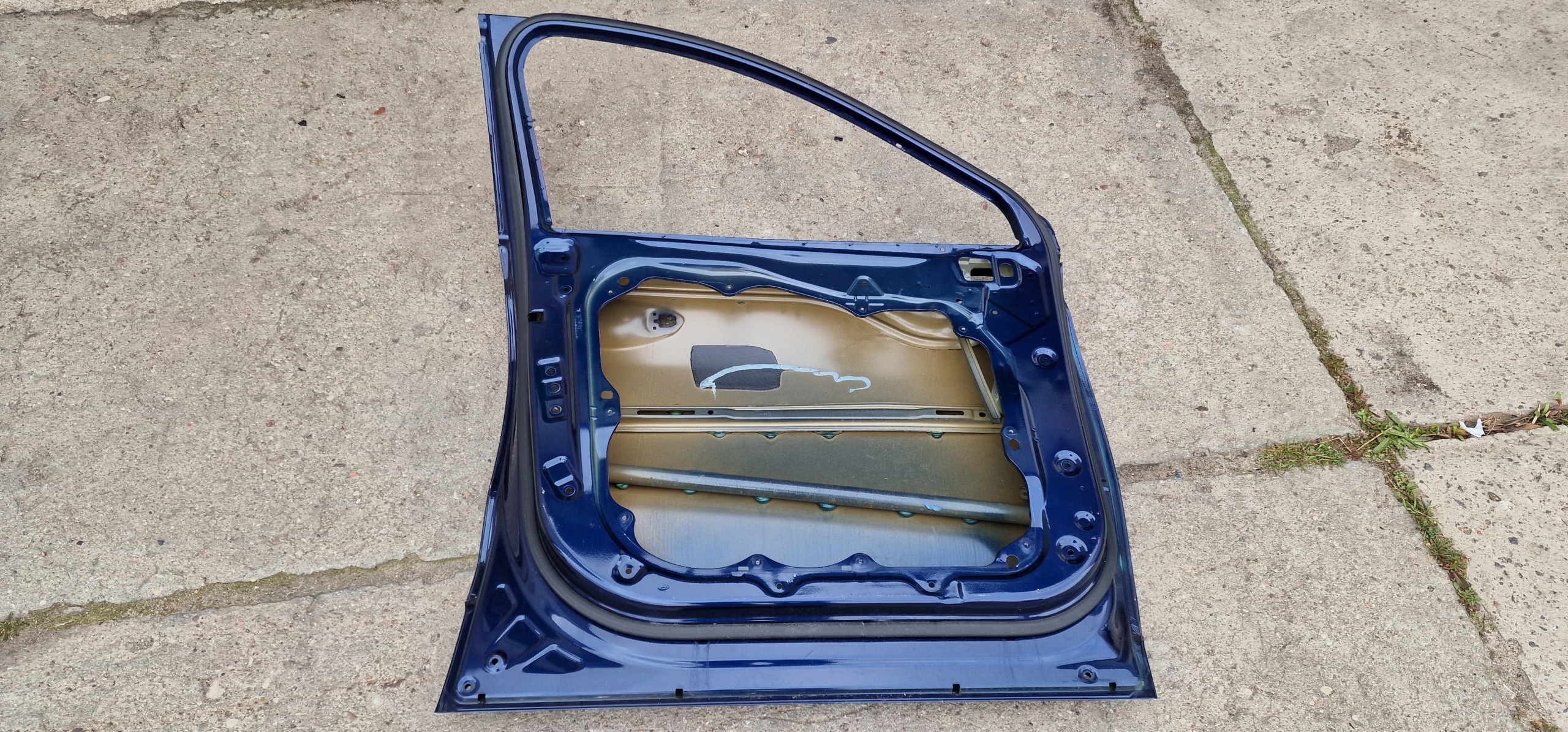 HYUNDAI SANTA FE IV 76003S1000 DOOR FRONT L