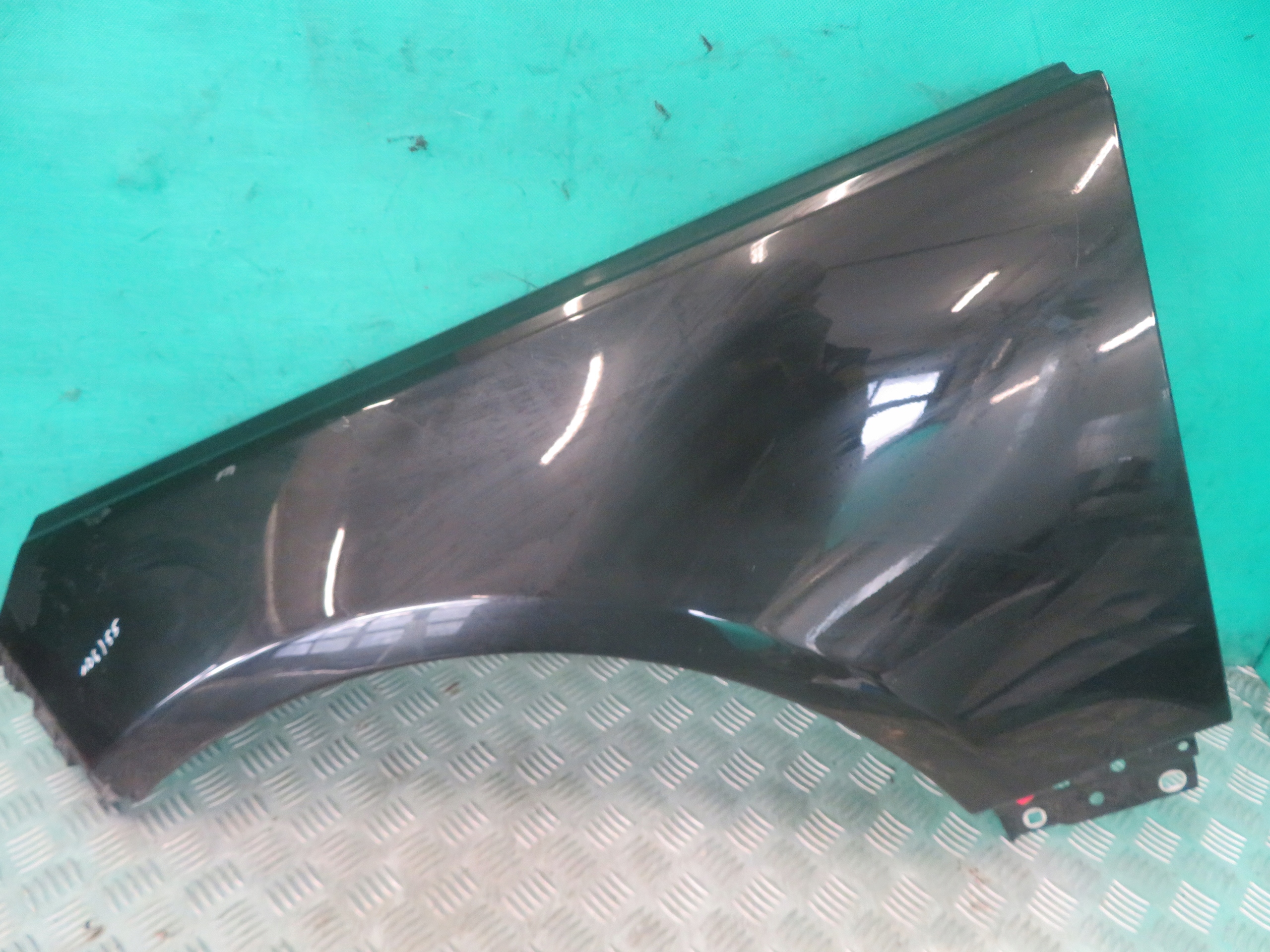 Aile Gauche Avant RANGE ROVER VOGUE L405 17R