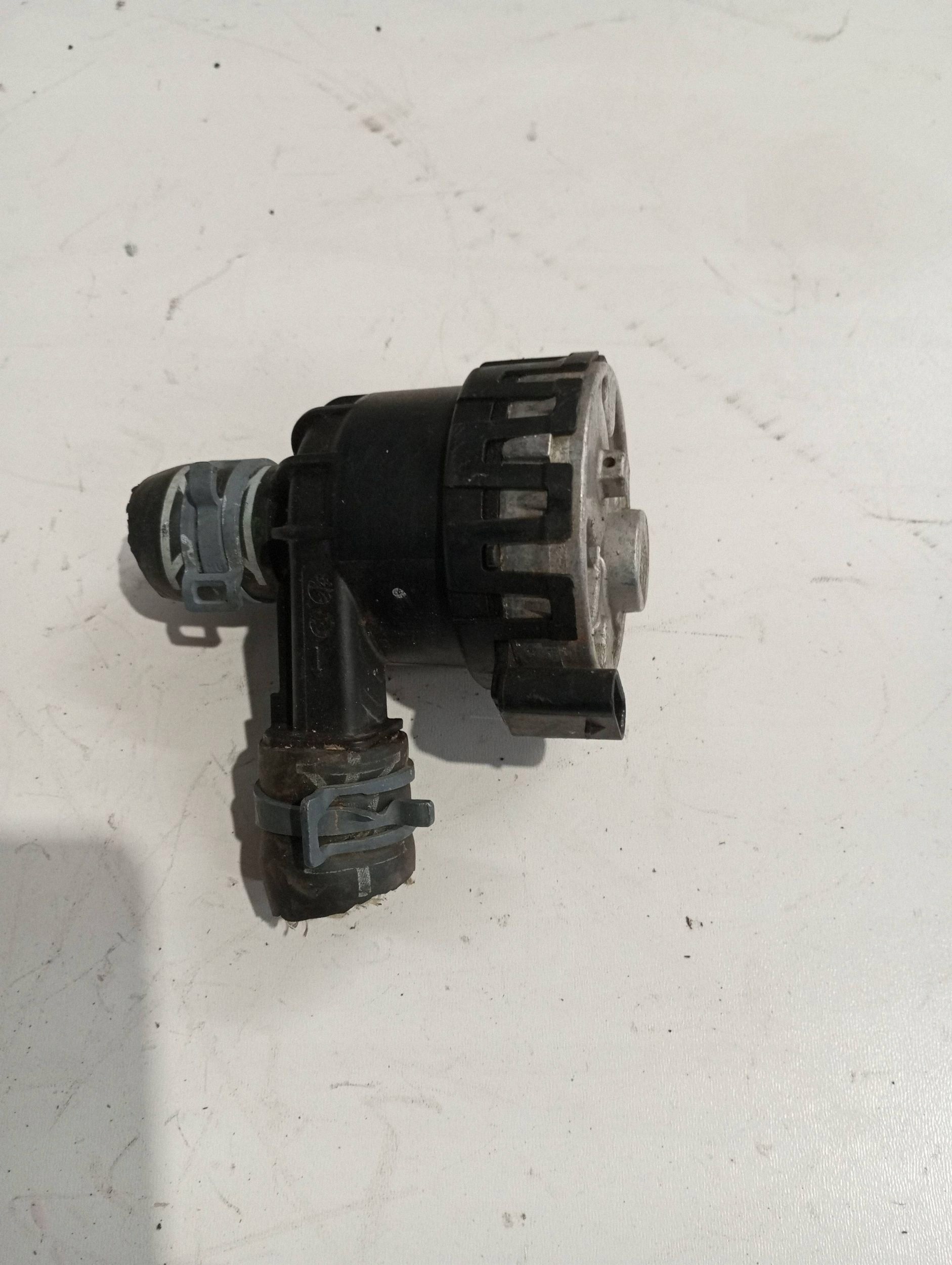 water pump VOLKSWAGEN CRAFTER 2N0965567C
