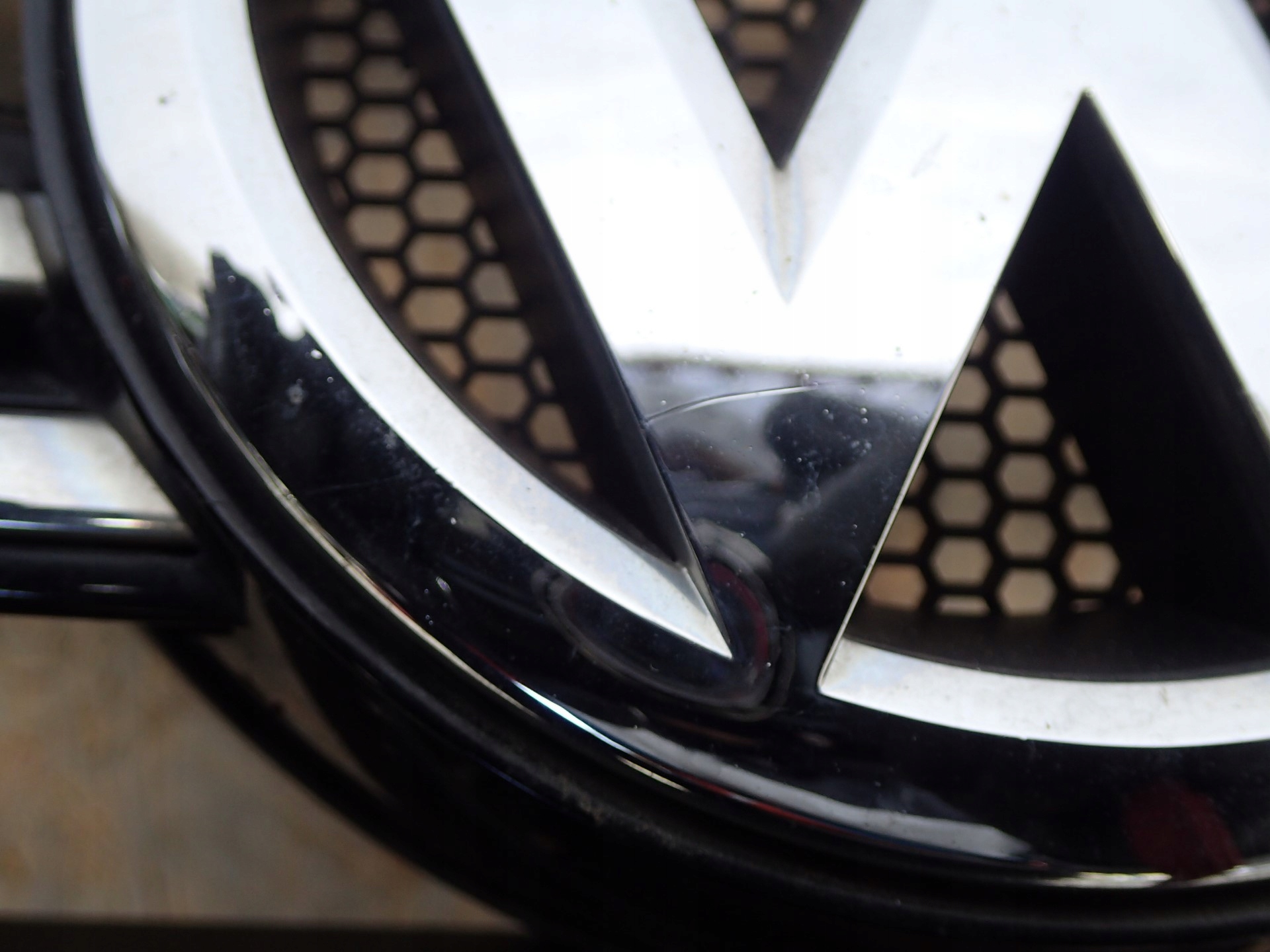 GRILLE VW TIGUAN 5N LIFT 2011-2018R