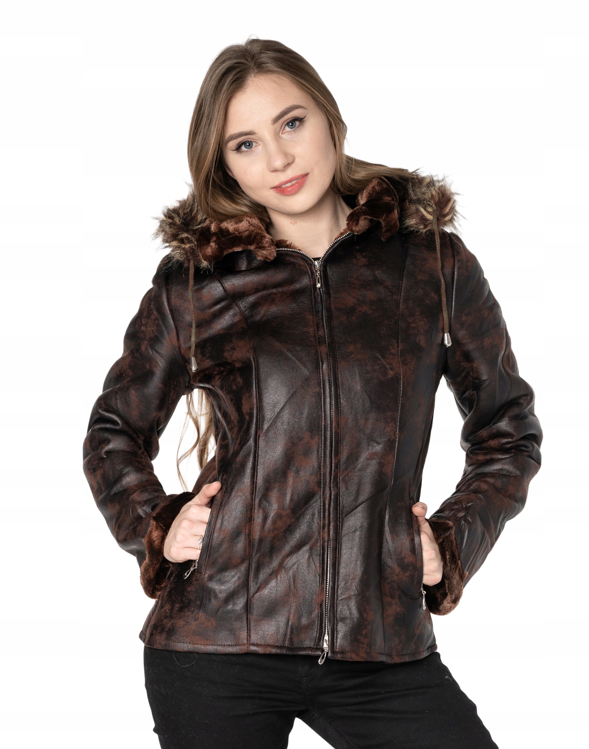 Ciepła Ocieplana Krótka Kurtka Damska Eko Skóra Ocieplona Futerkiem 617-1 M