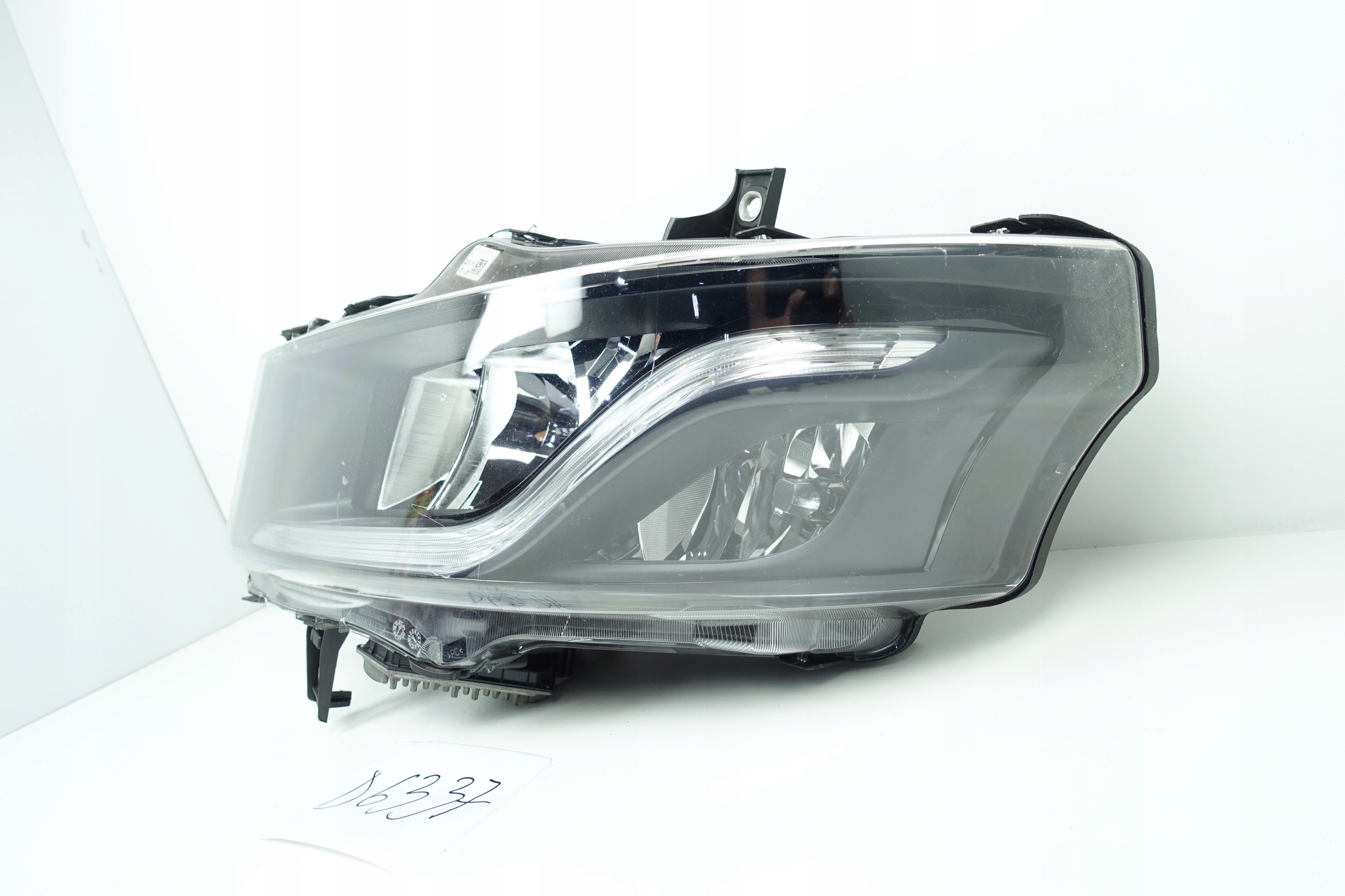 light left front front IVECO STRALIS H7 LED 58024392800