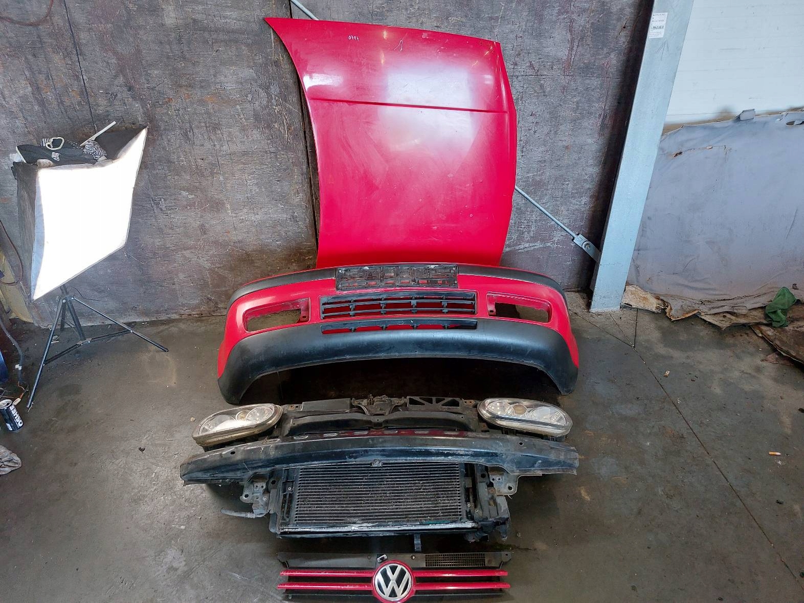 КОМПЛЕКТ ПЕРЕД VW GOLF IV