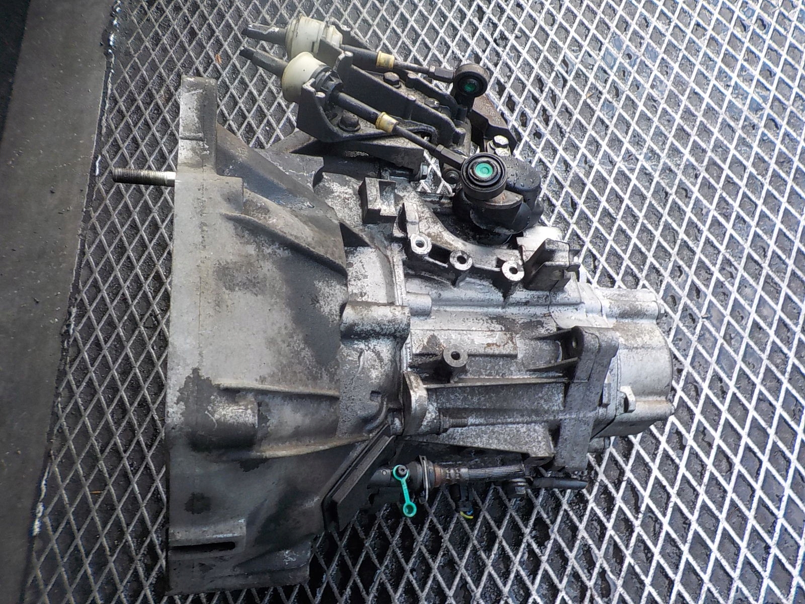 FIAT PUNTO EVO 1.4 16V B Getriebe 46759823