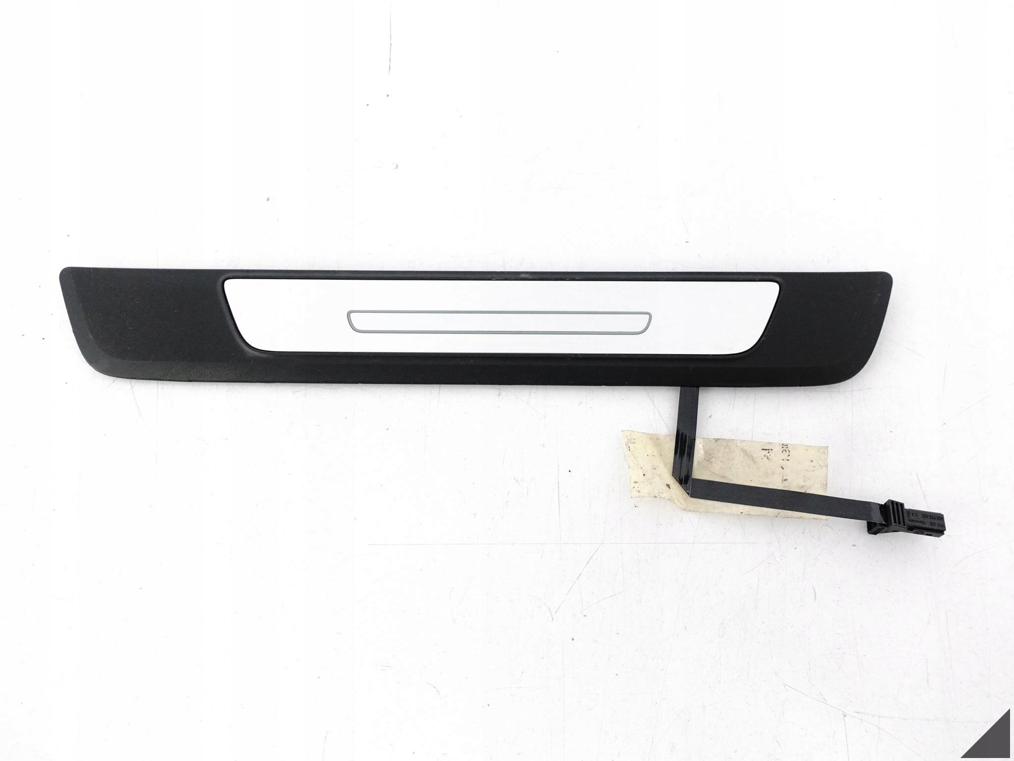 AUDI E-TRON 4KE 18- moulding threshold cap PODSWIETLAJACA right rear part