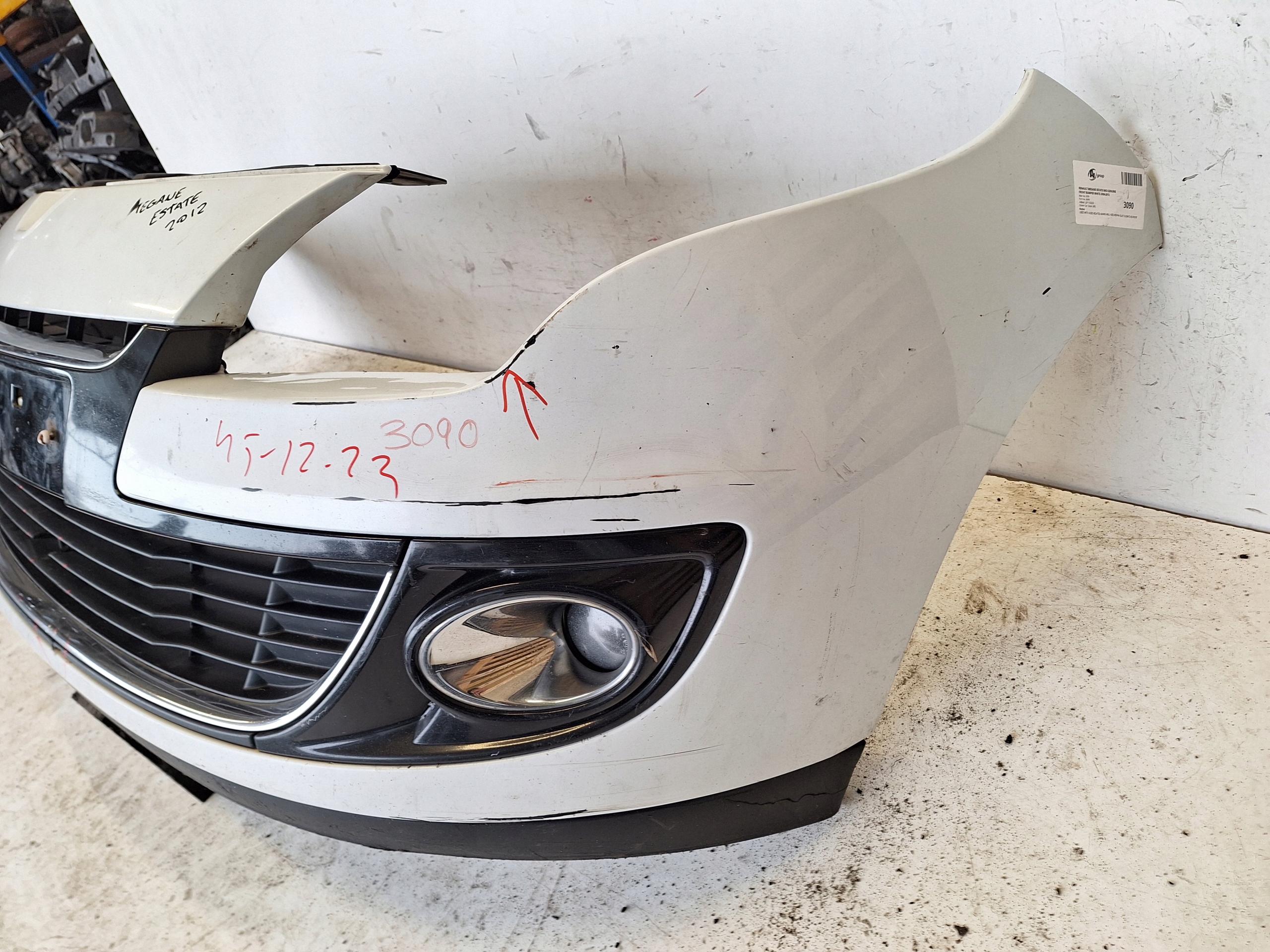 RENAULT MEGANE III LIFT 11-14 bumper