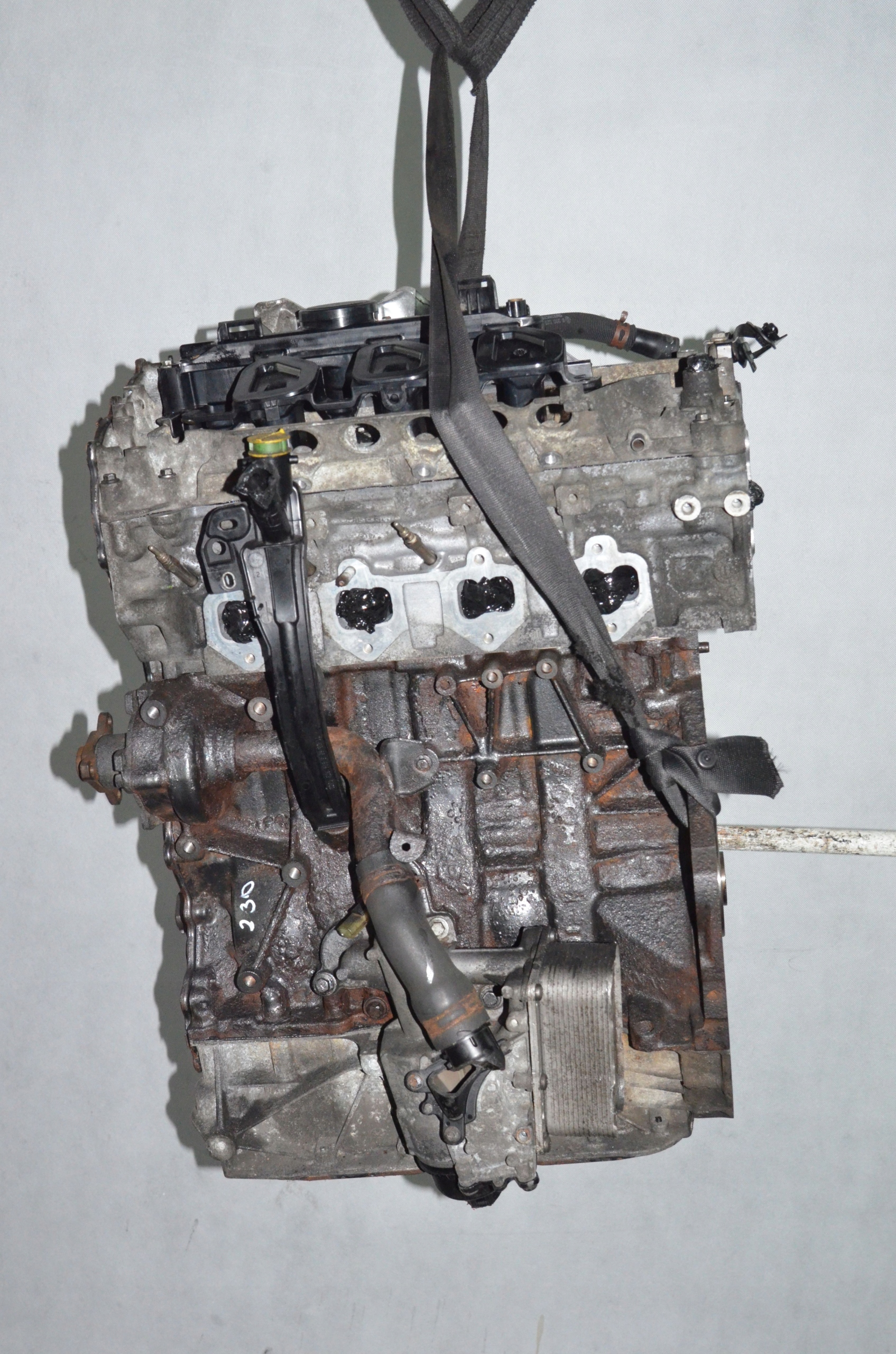 Silnik Renault Trafic Opel Vivaro 2.0 DCI M9R EURO5 Typ silnika Diesel