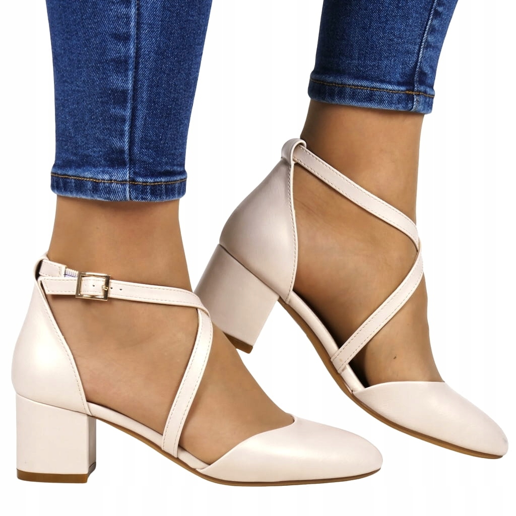 iButy Lodičky Sandály Na Nízkém Podpatku Béžové Pásky Perleťové Pěkné