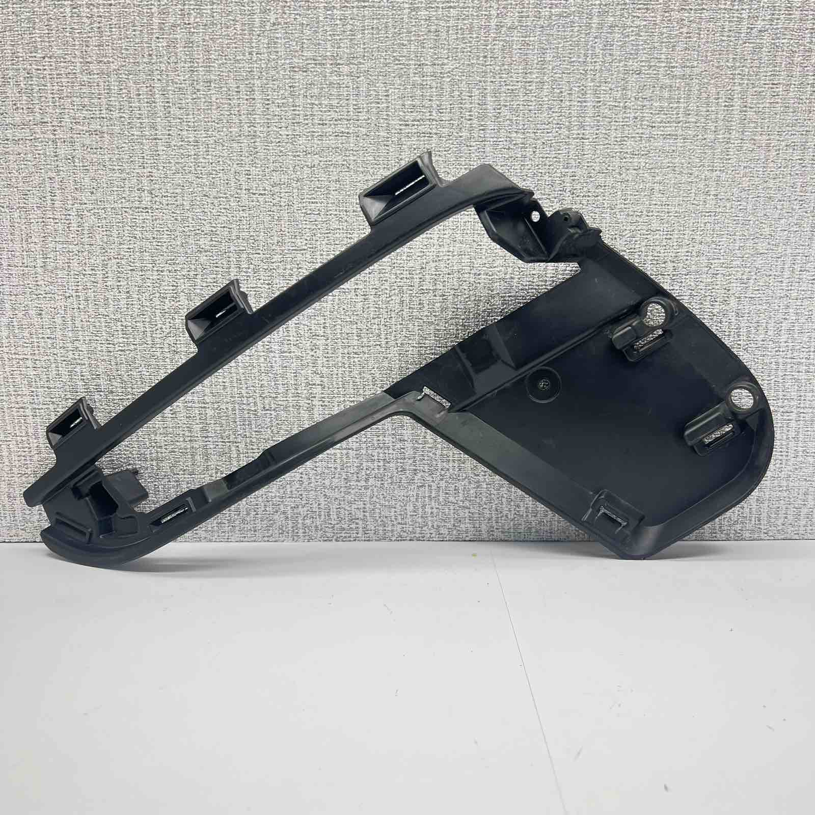 RANGE ROVER VELAR L560 grid frame fog lights LEWOGO J8A2-15267-BA