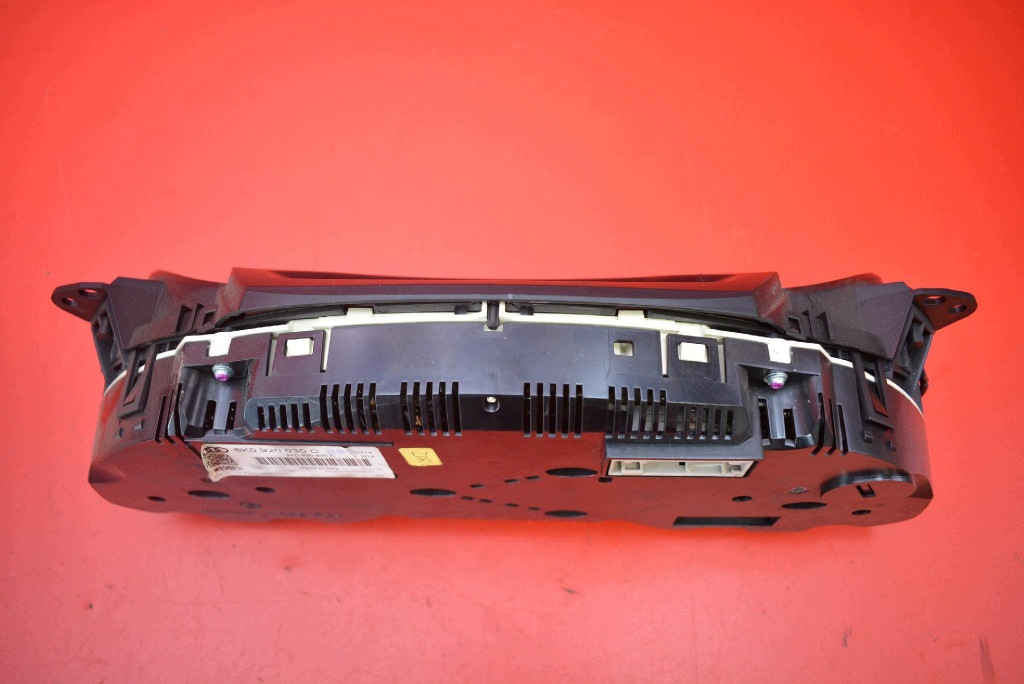 dials dials EU 8K0920930C AUDI A4 B8 2.0 TDI 136 KM 07-11