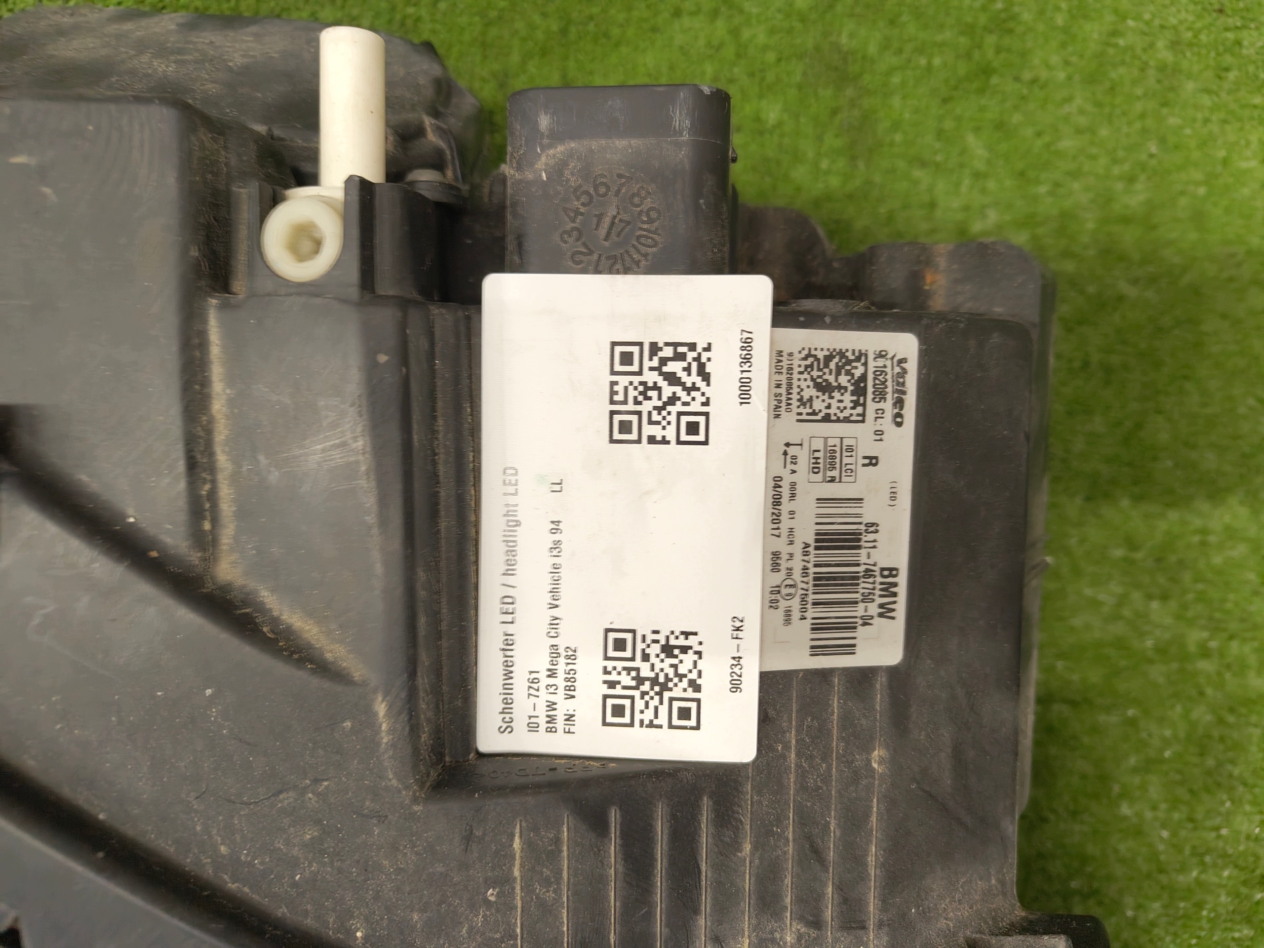 BMW I3 light front EU right left 7467749 7467750