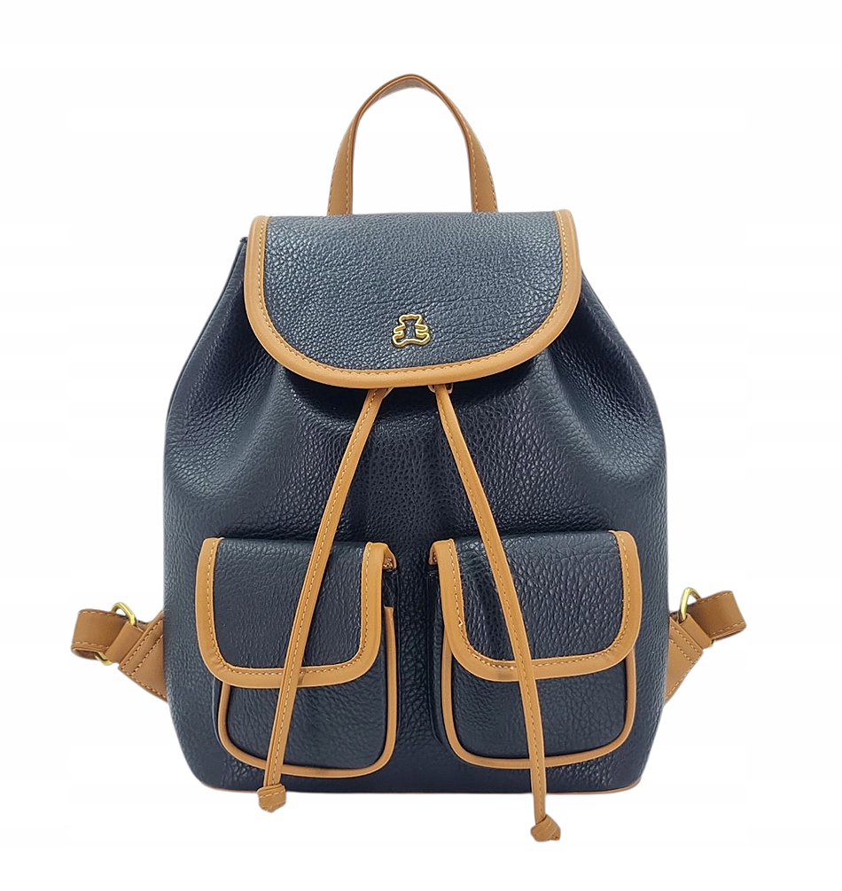 Černý prostorný batoh s klopou Lulu Castagnette