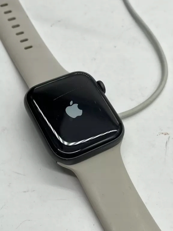 Apple Watch Series 5 40mm w Smartwatche i smartbandy - Sklepy