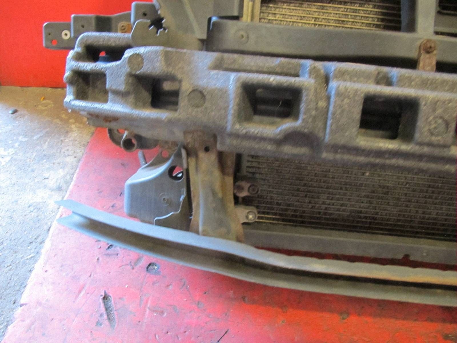 VW PASSAT B6 3C 2.0 TDI BKP support panel for radiators radiator fan sider KOMPLET