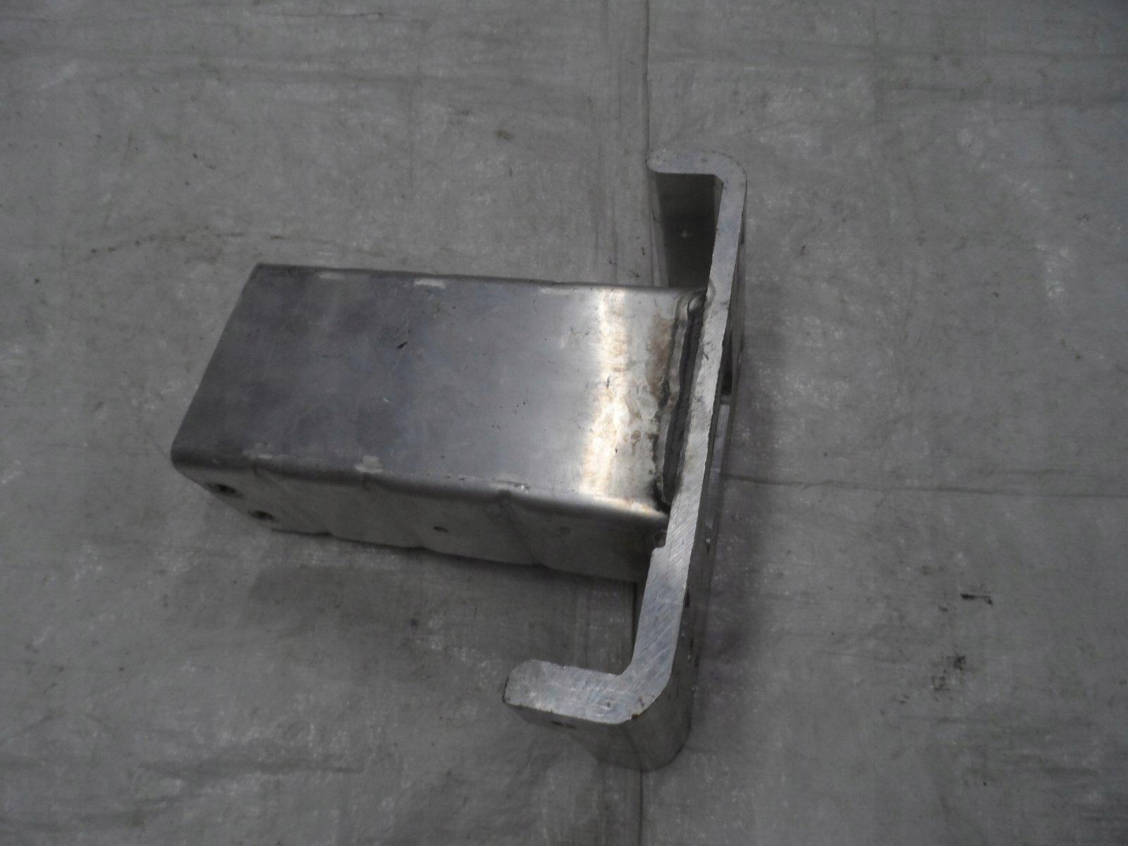 STREFA ZGNIOTU PRAWA LAND RANGE ROVER SPORT L494 Installation side front