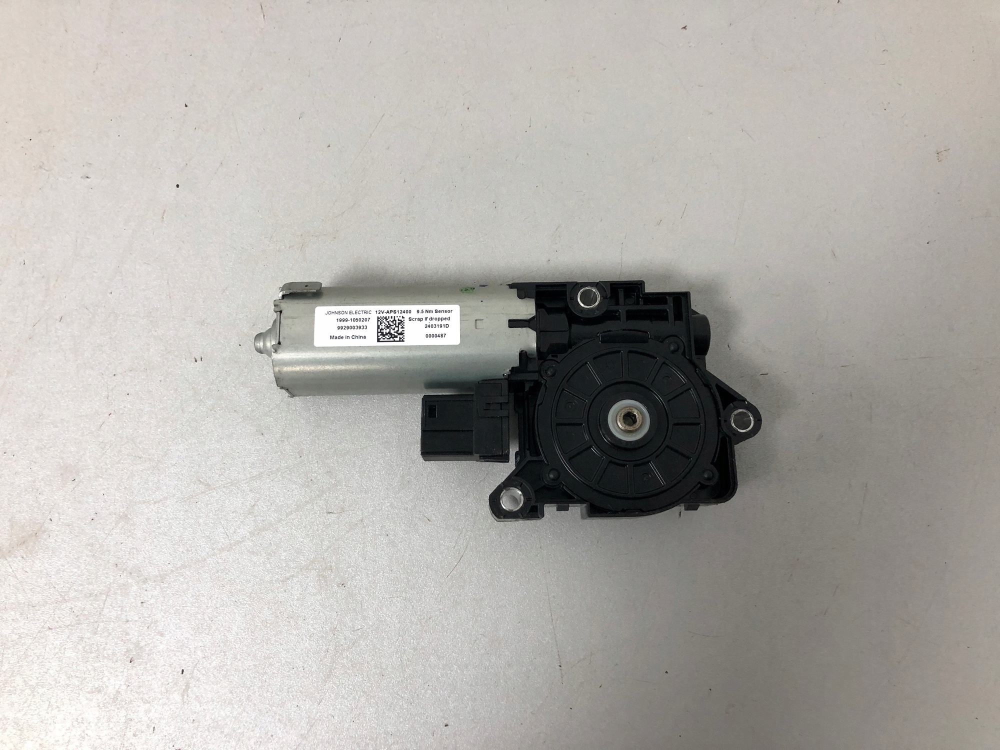 Silnik dachu BMW i5 G61 54105A82E41 2023-