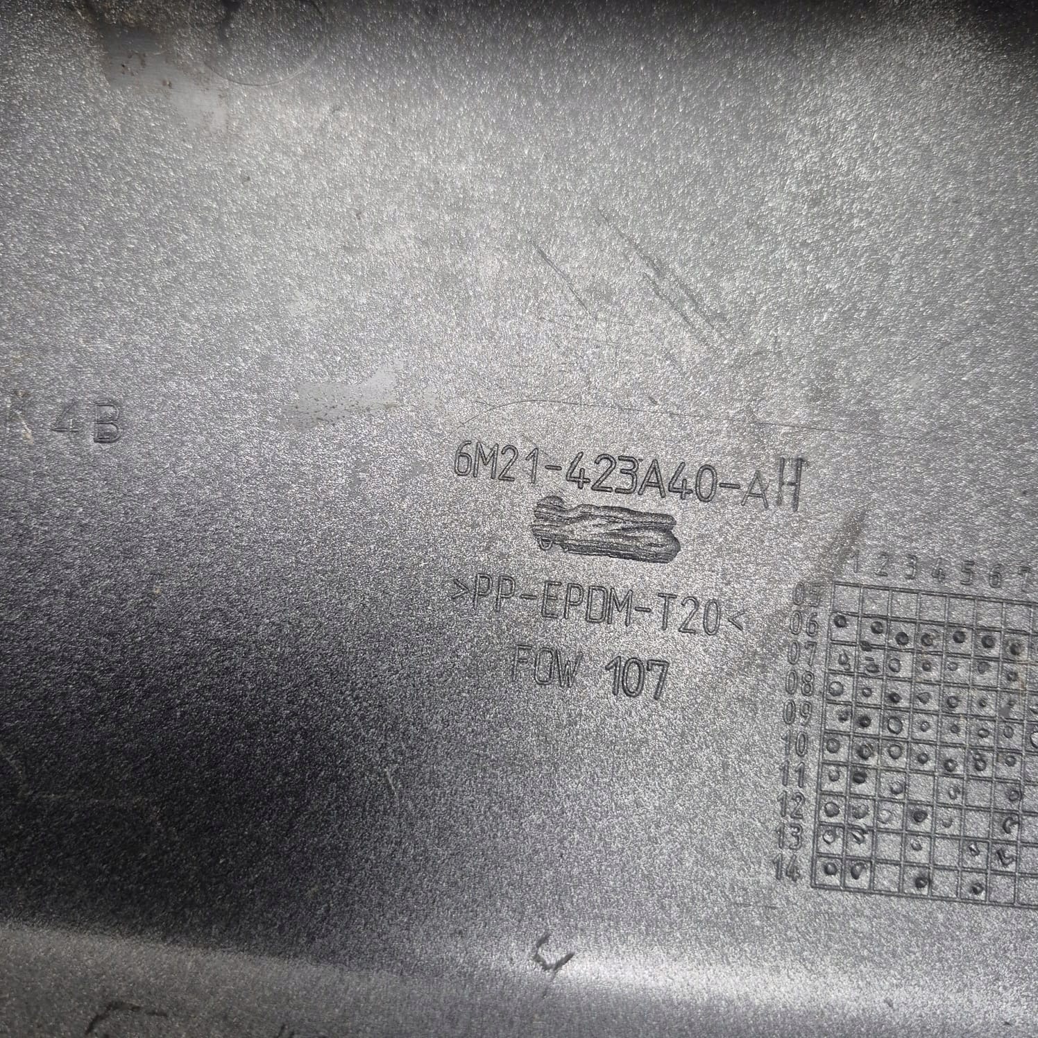 FORD S-MAX and 1 MK1 06-10 cap moulding cap bonnet rear part