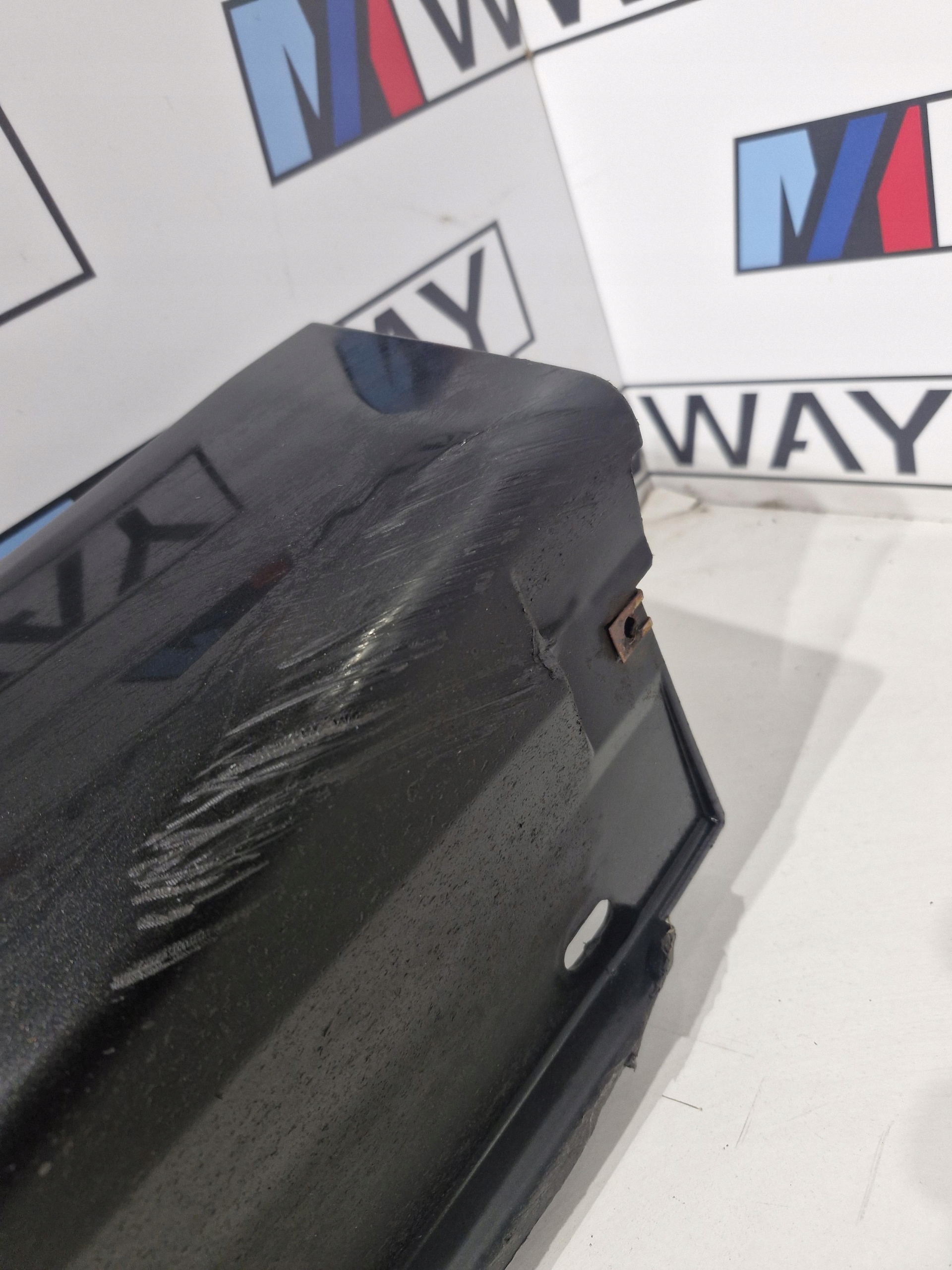 7178122 BMW E61 moulding cap threshold right 475