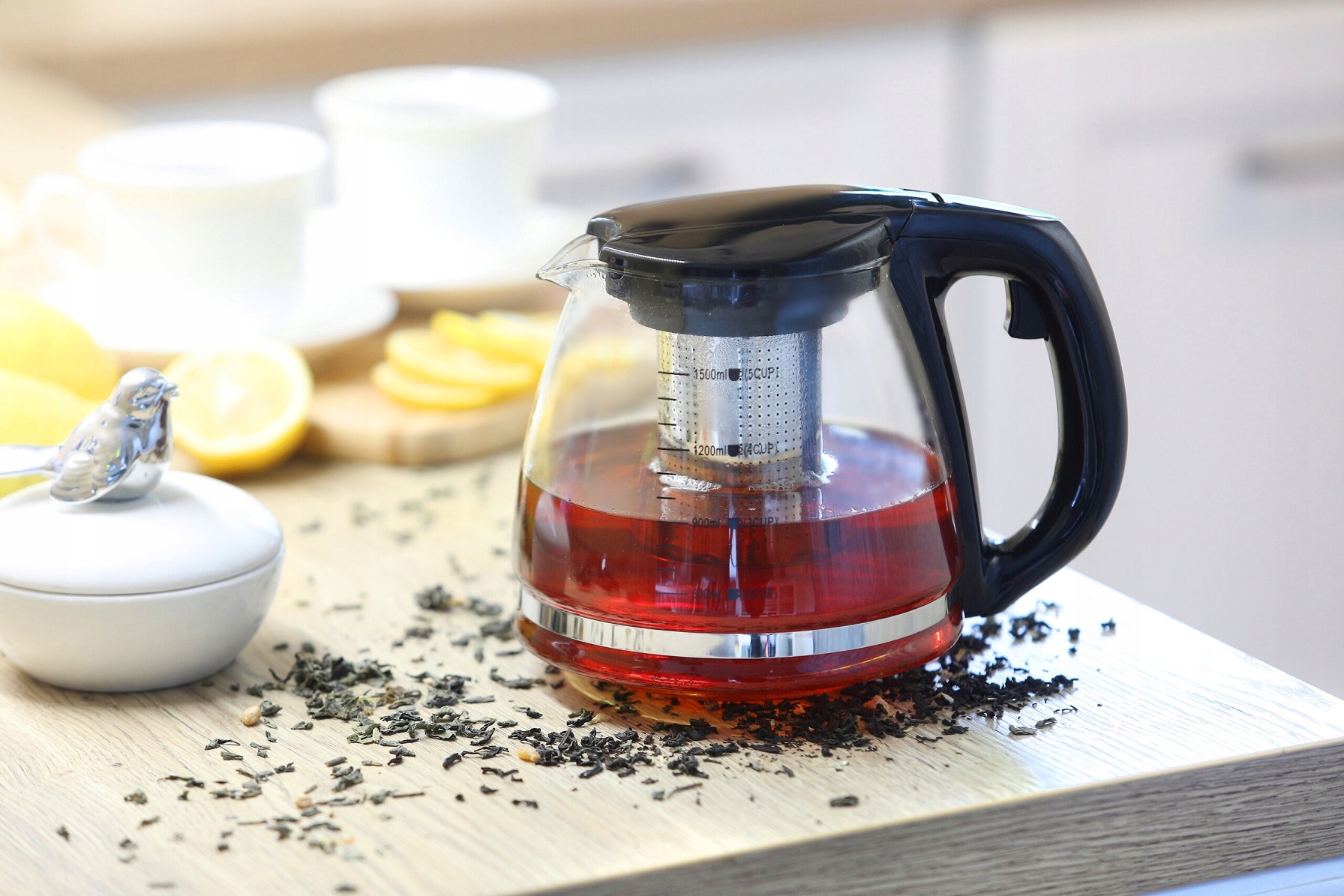 Dzbanek szklany Zaparzacz z sitkiem Herbaty 1,5 L Marka Beretti