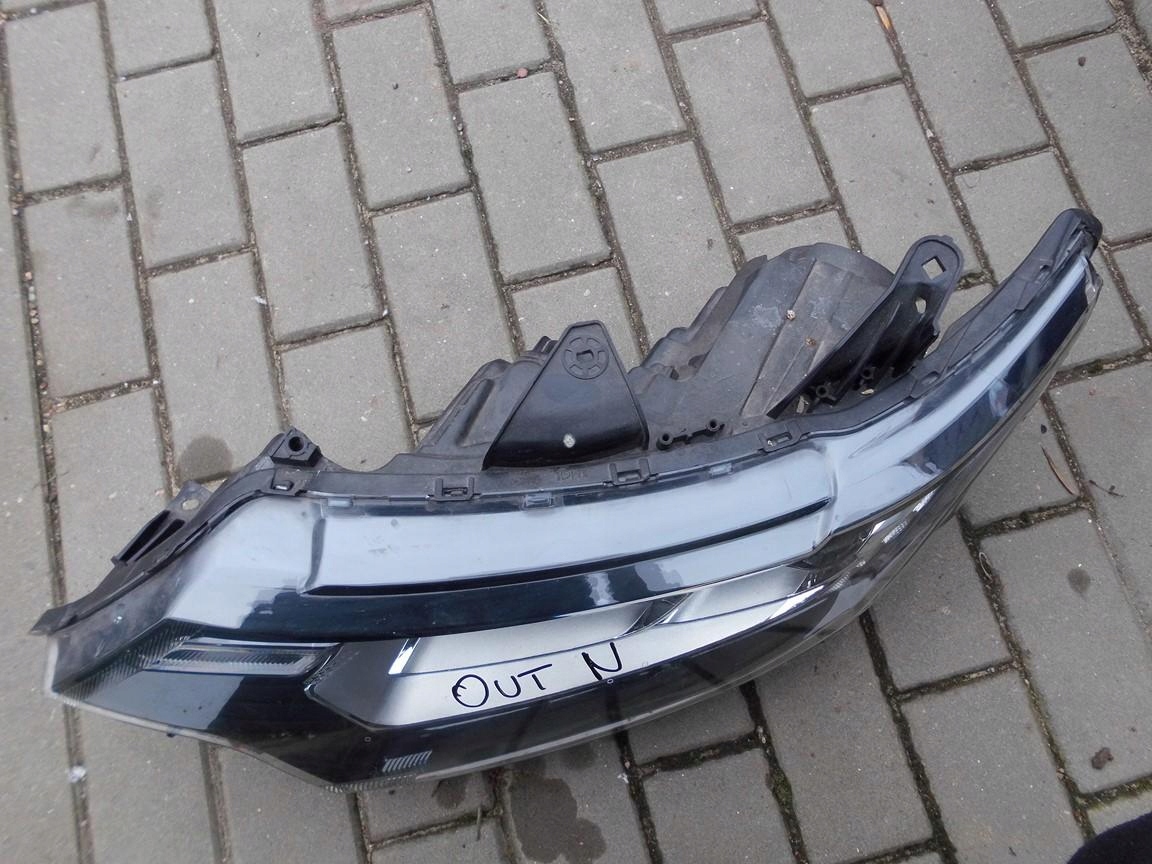 PRZÓD KOMPLETNY MASKA LAMPY BŁOTNIKI MITSUBISHI OUTLANDER III 2016-2021 Producent części Mitsubishi OE