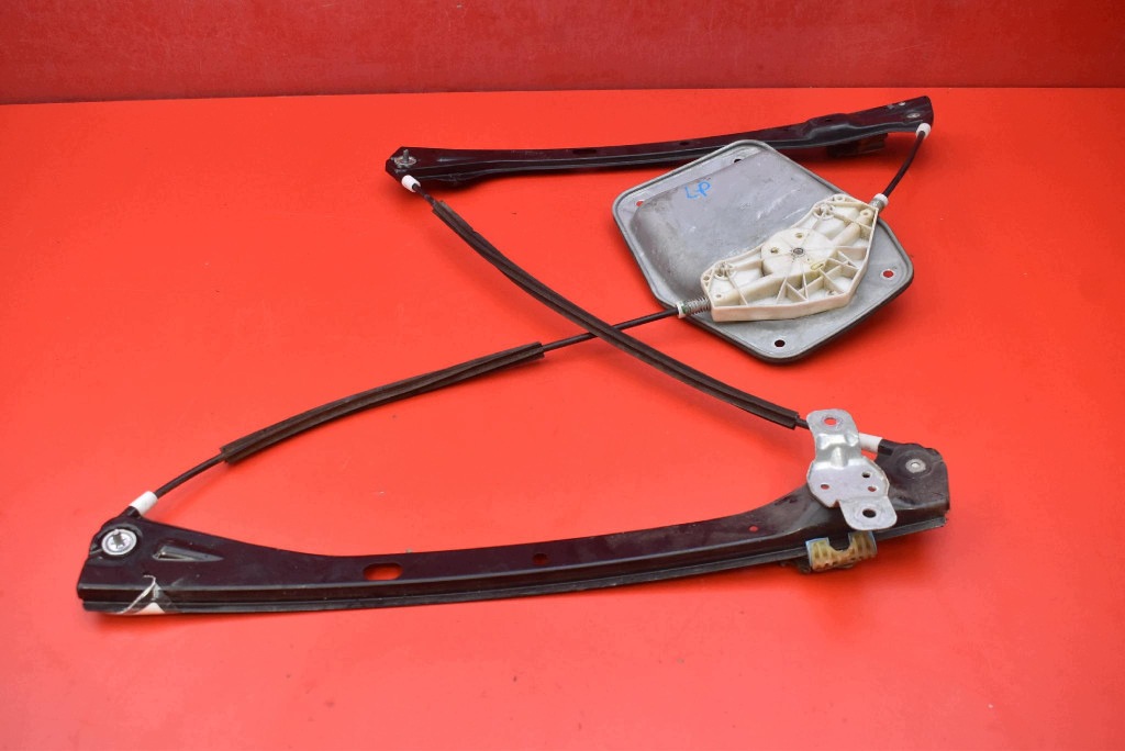 window regulator left front EU 1K5837461B VW JETTA 5 V sedan 05-11