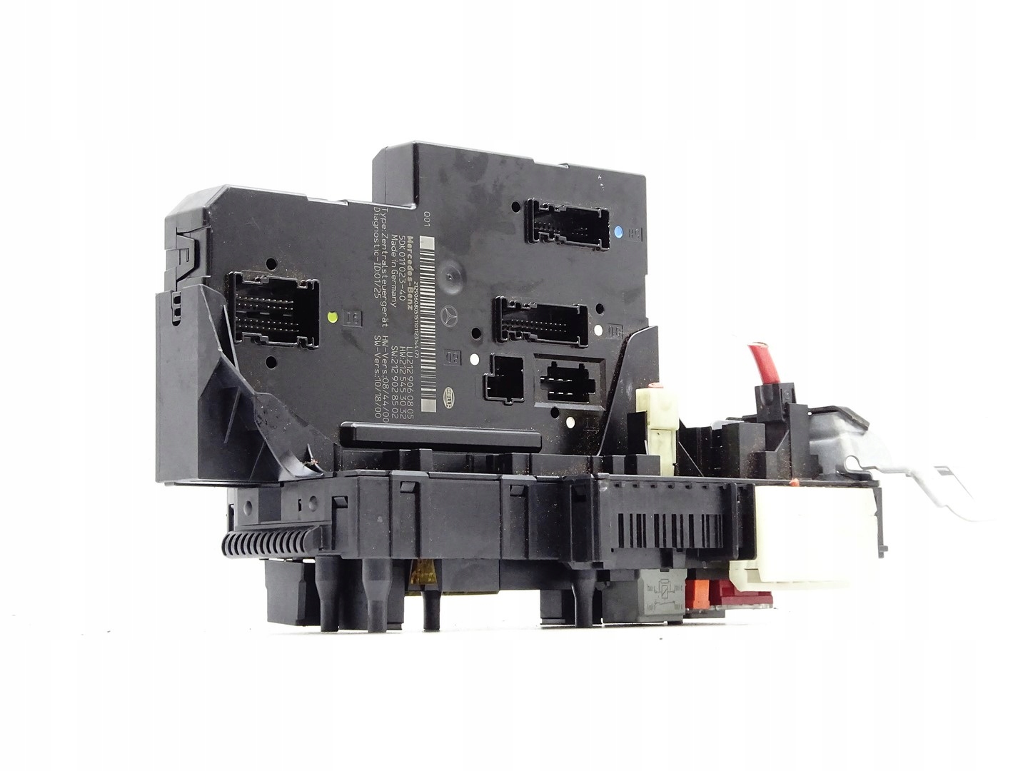 module control unit compartment of fuses SAM BSI MERCEDES E W212 A2129060805
