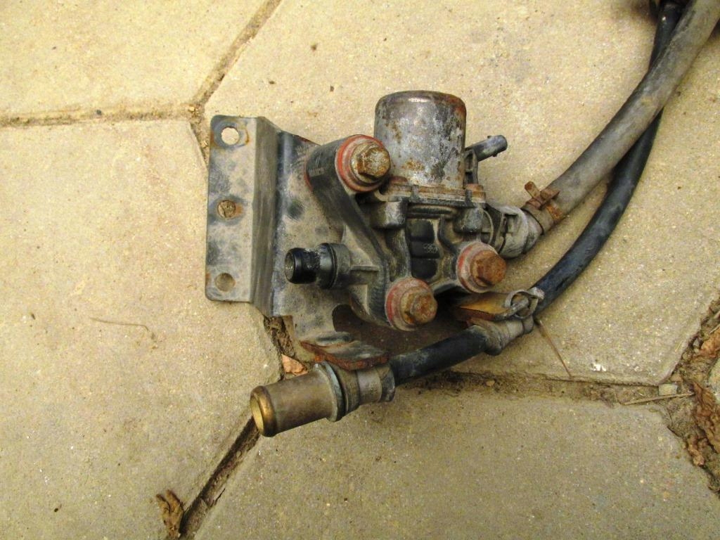 IVECO STRALIS WABCO ZAWOR MODULATOR Producent części Iveco OE