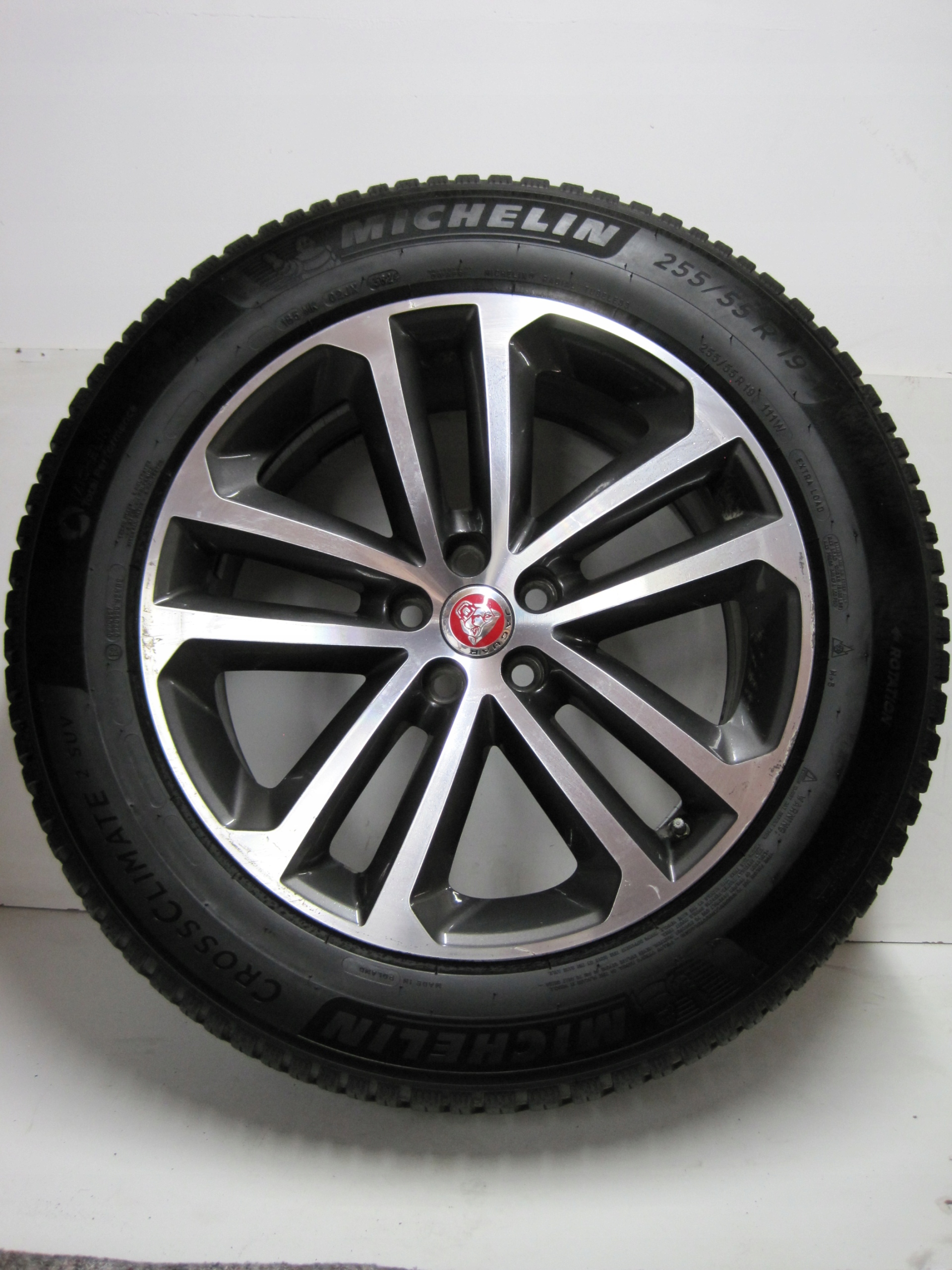 wheels discs tyres JAGUAR F PACE R19 23r 24r