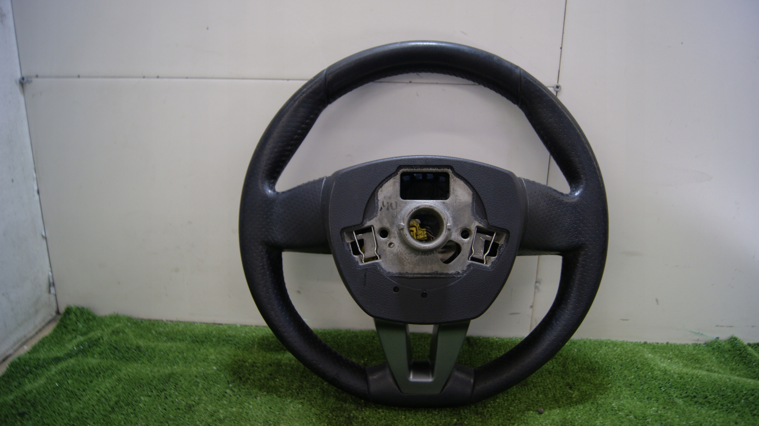 volant SEAT LEON 2 2009 SUPER STAN !