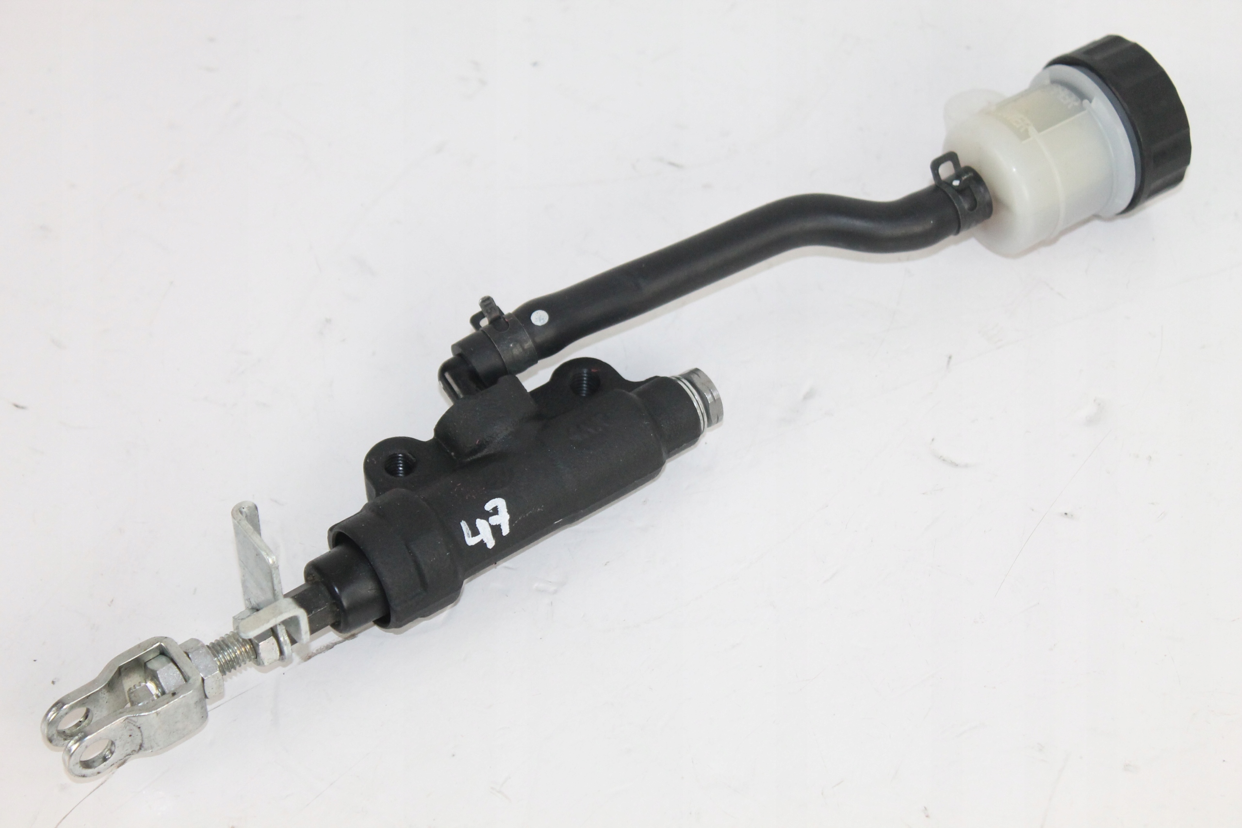 T1050 47 - TRIUMPH TIGER SPORT 1050 20 + ГЛАВНЫЙ ЦИЛИНДР ЗАДНИЙ