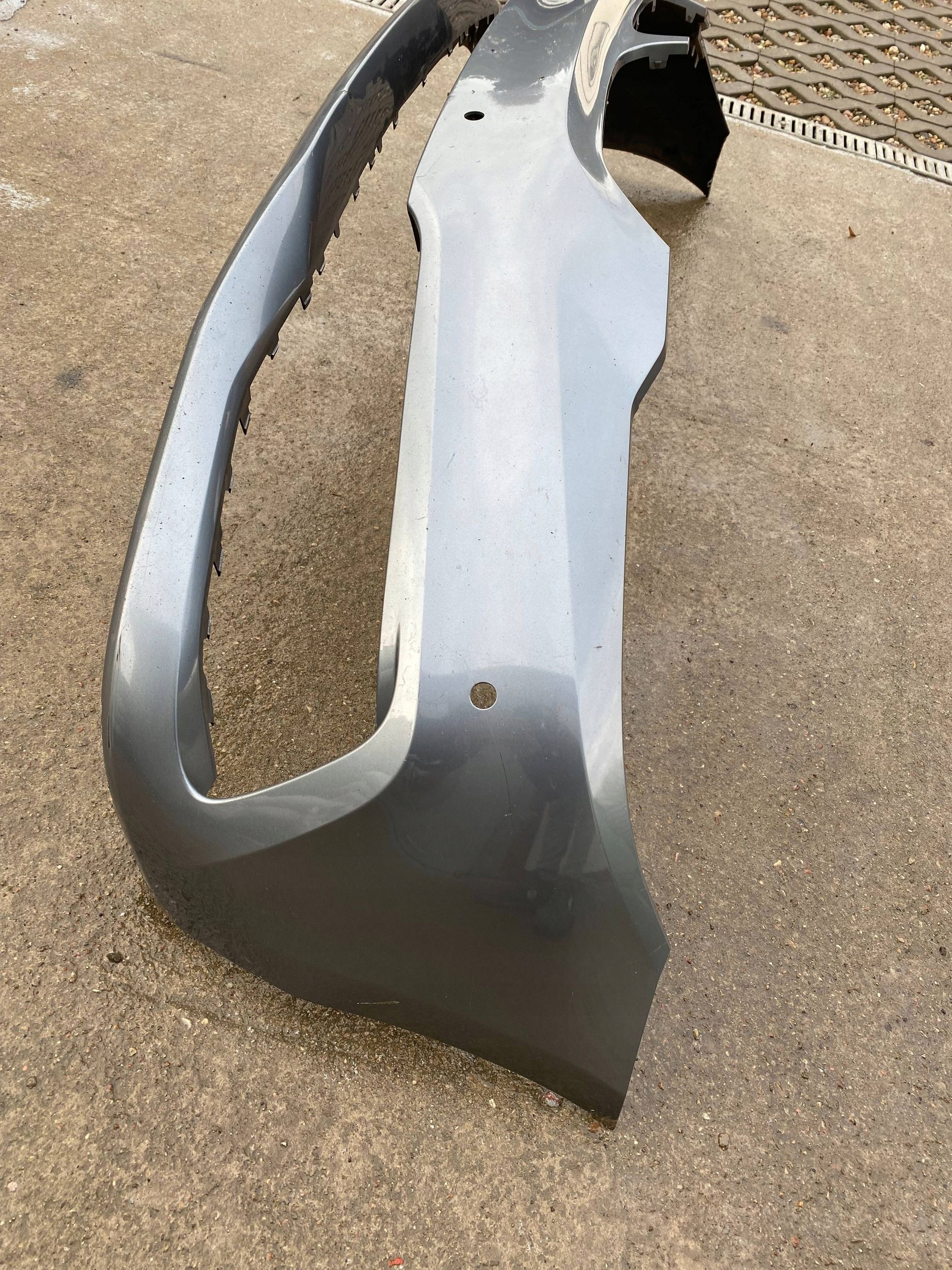 BMW 5 G30 G31 bumper front SKORUPA PDC BLUESTONE