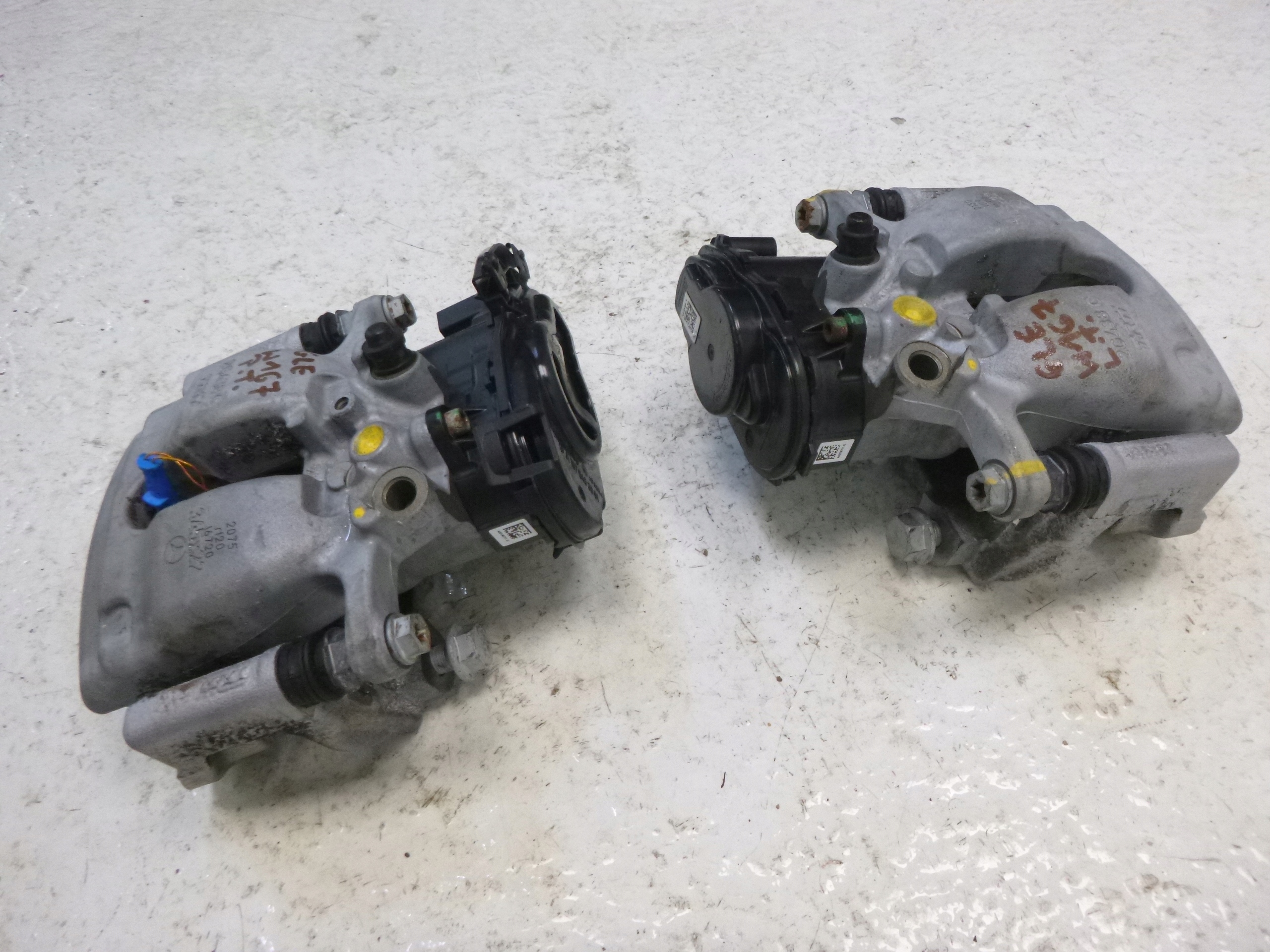 MERCEDES GLE W167 caliper brake calipers rear part P+L
