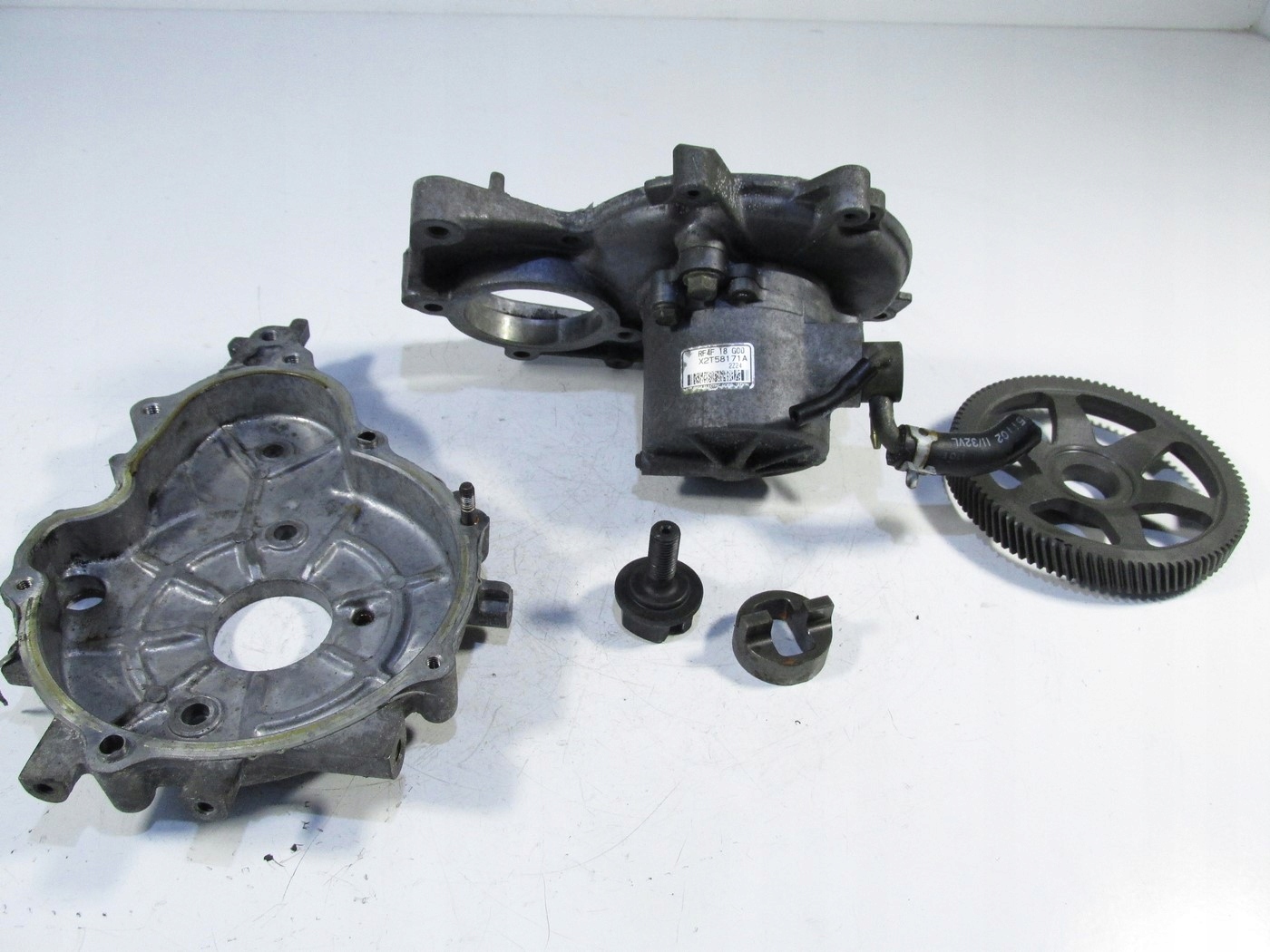 Насос vacum wakum mazda premacy 2.0 ditd