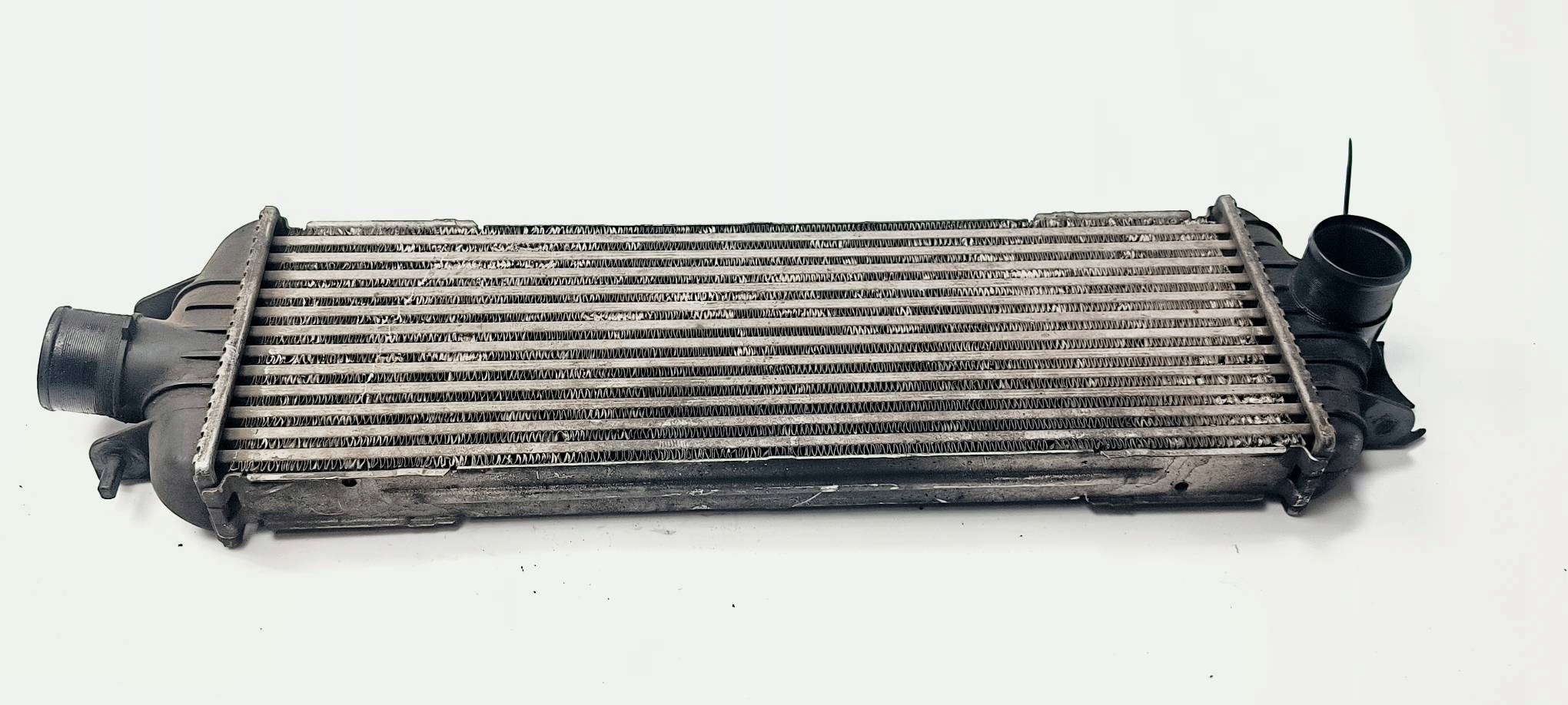 radiator intercooler 8200219497 2.5 OPEL VIVARO II