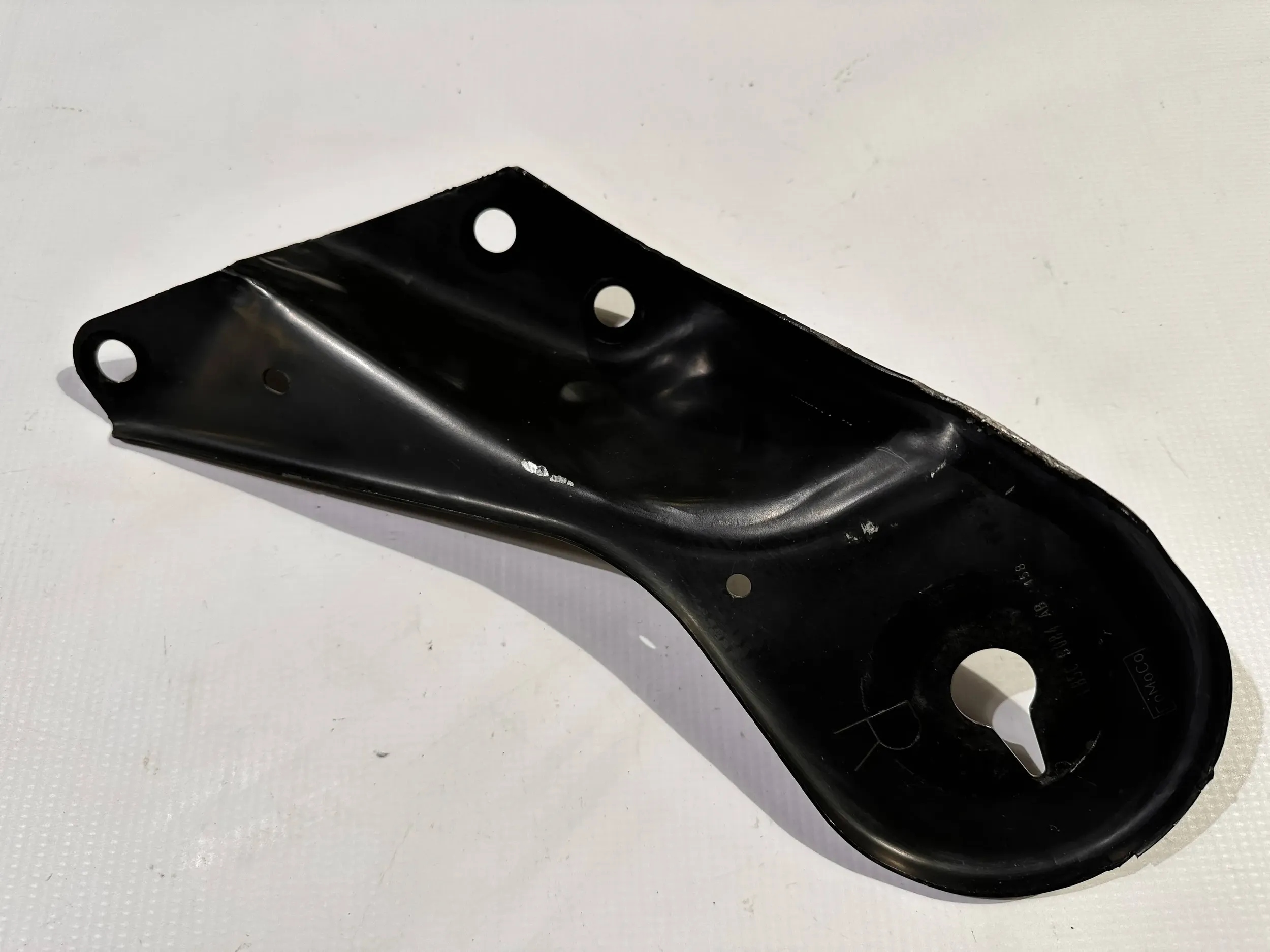 pillar console holder sanek rear part rear. right Ford Explorer 2020+